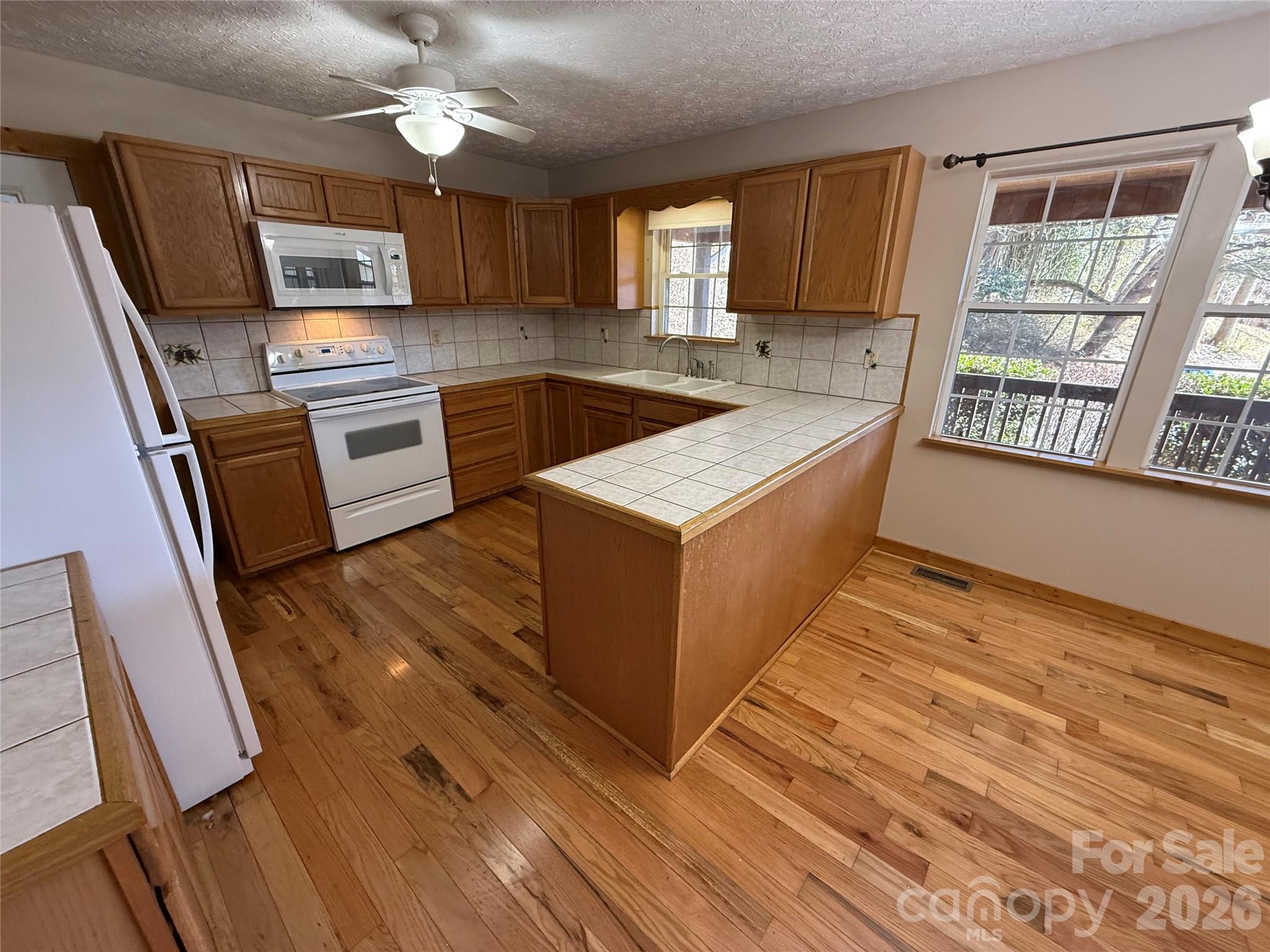 215 Pinellas Lane — Waynesville