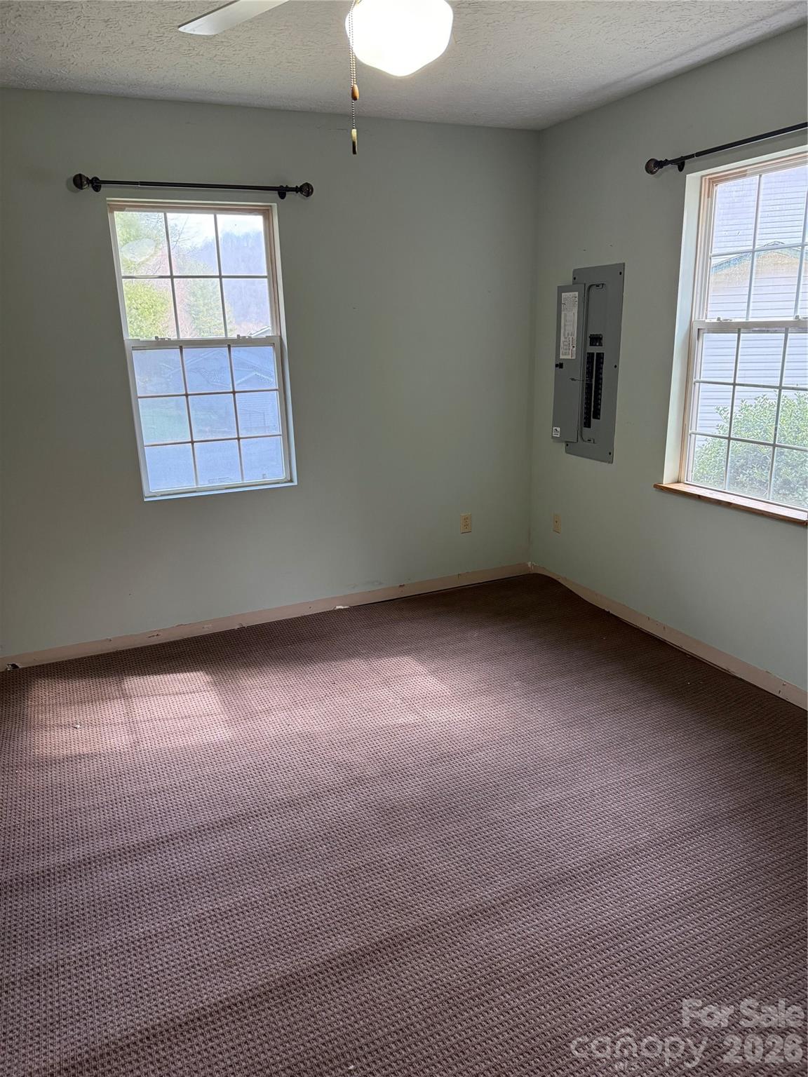 215 Pinellas Lane — Waynesville