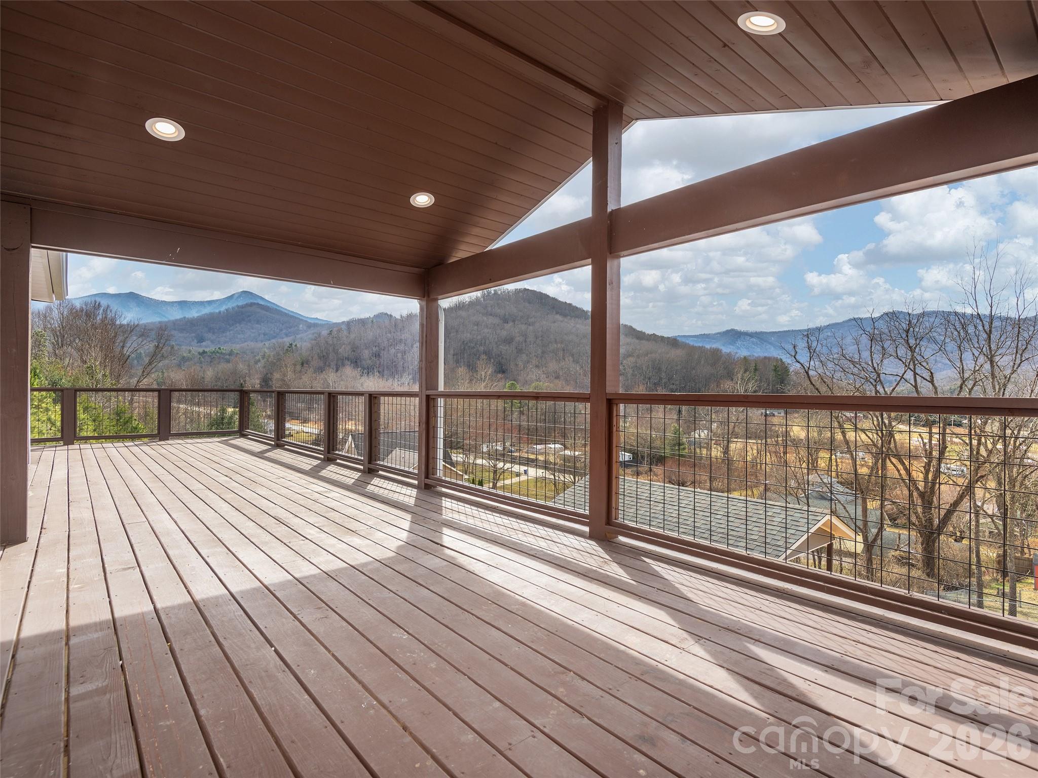 22 Honey Locust Lane — Candler
