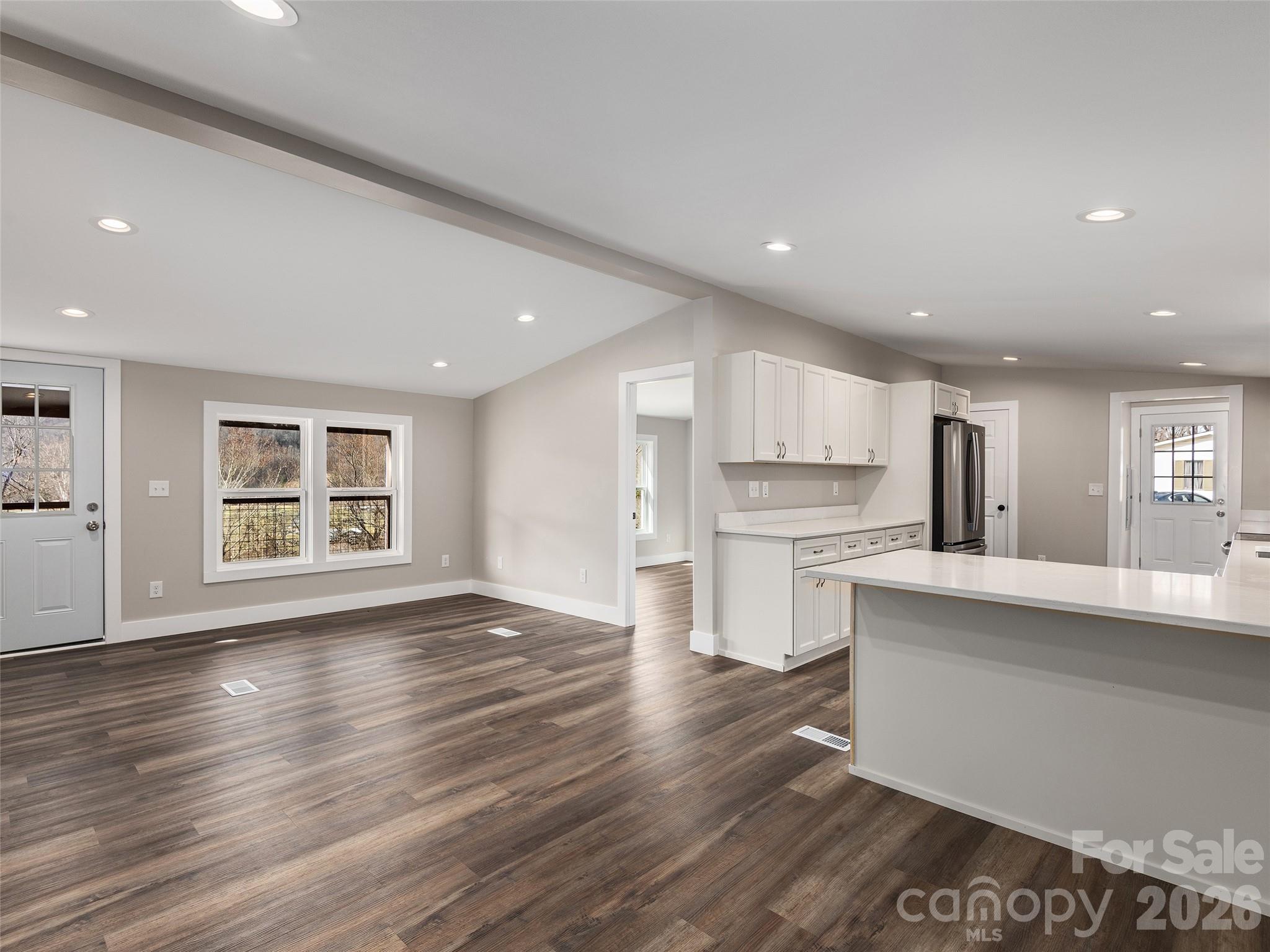 22 Honey Locust Lane — Candler