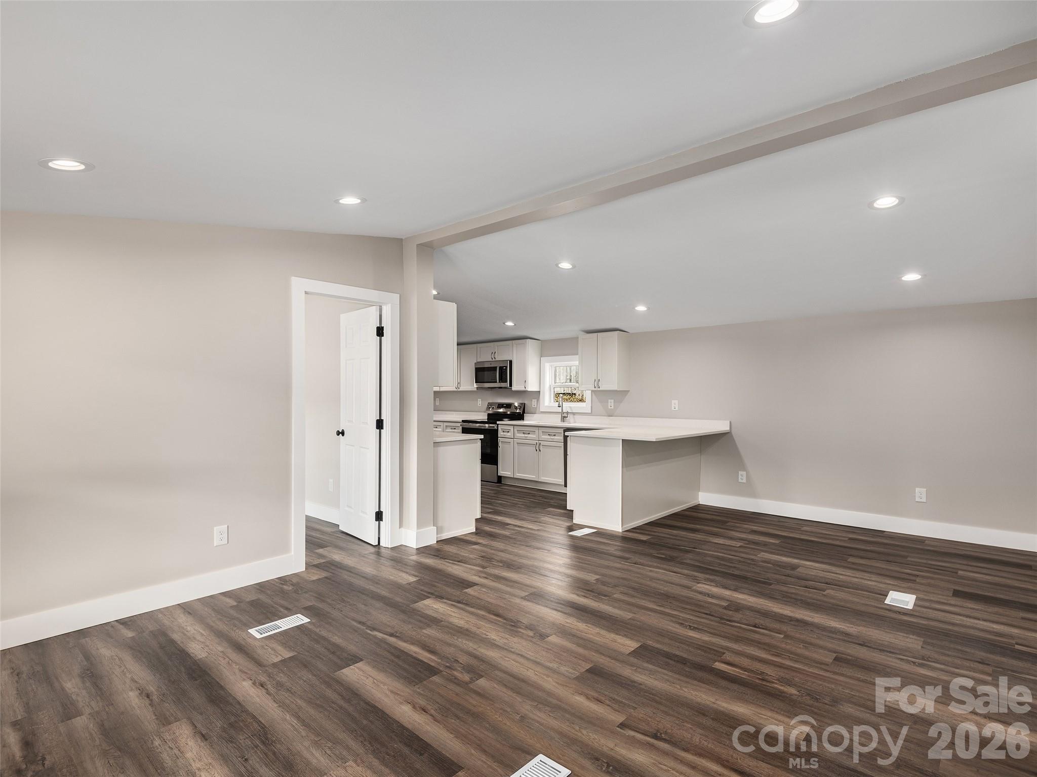 22 Honey Locust Lane — Candler