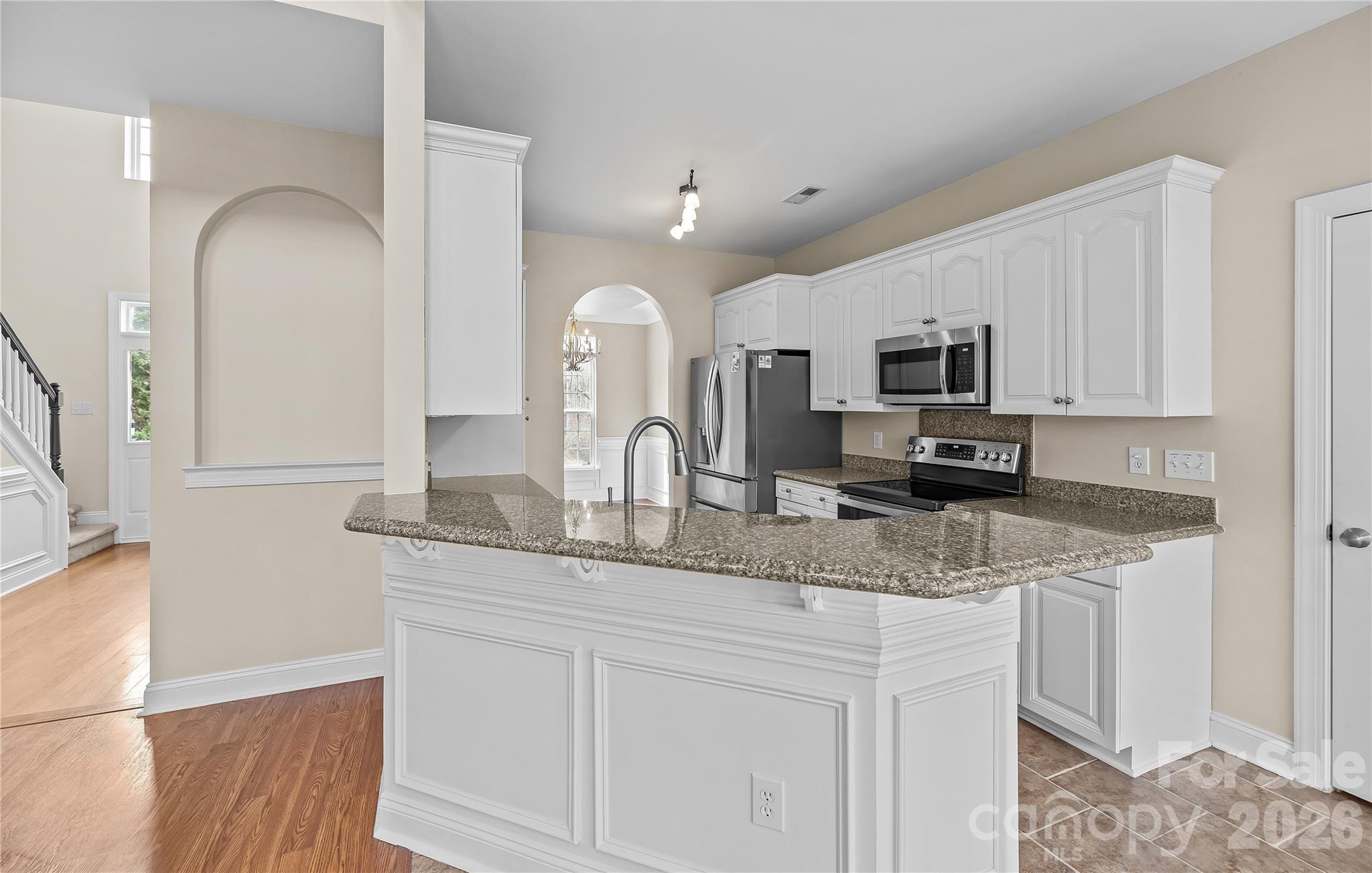 5106 Twin Cedars Drive — Monroe