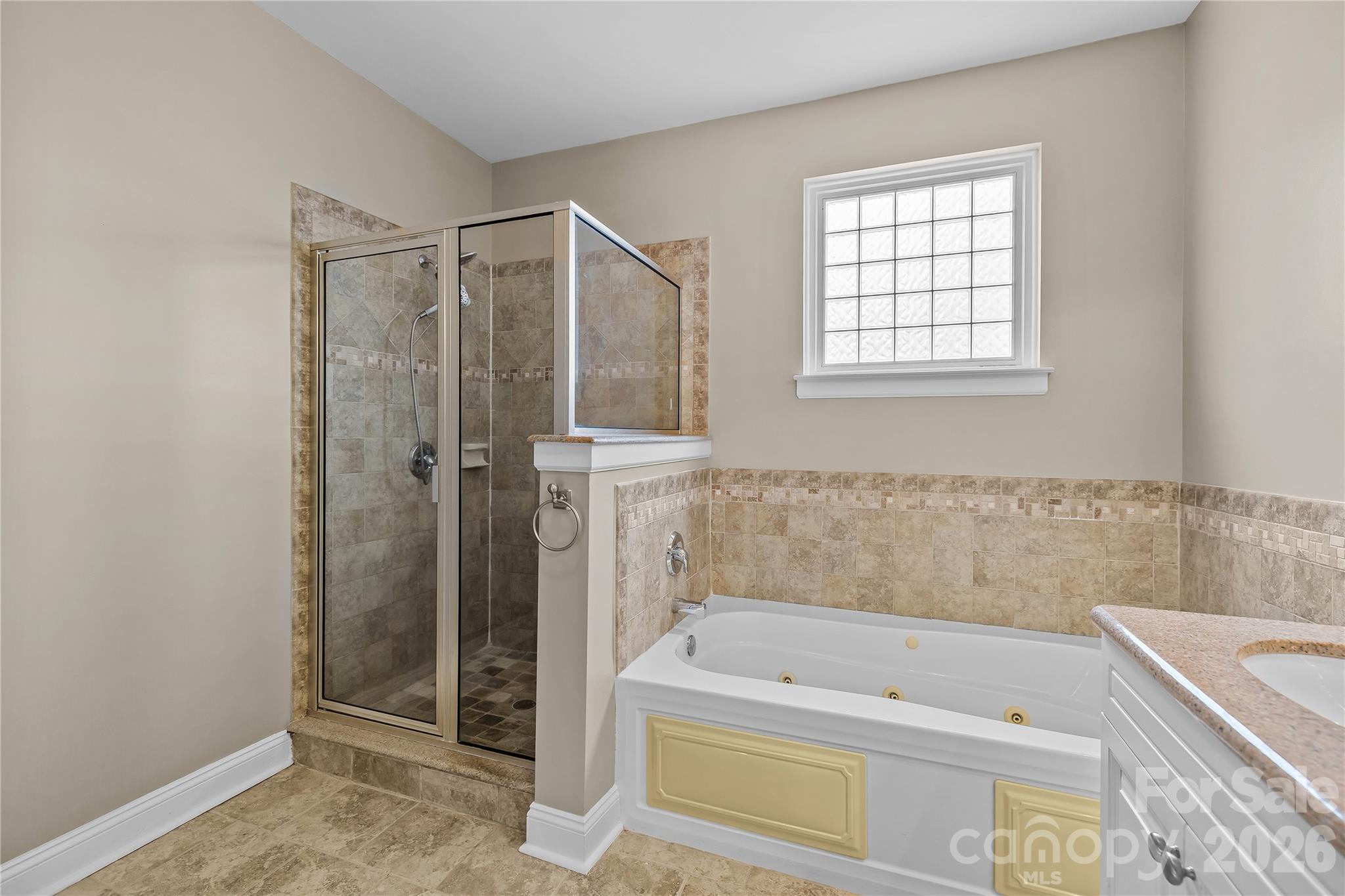 5106 Twin Cedars Drive — Monroe