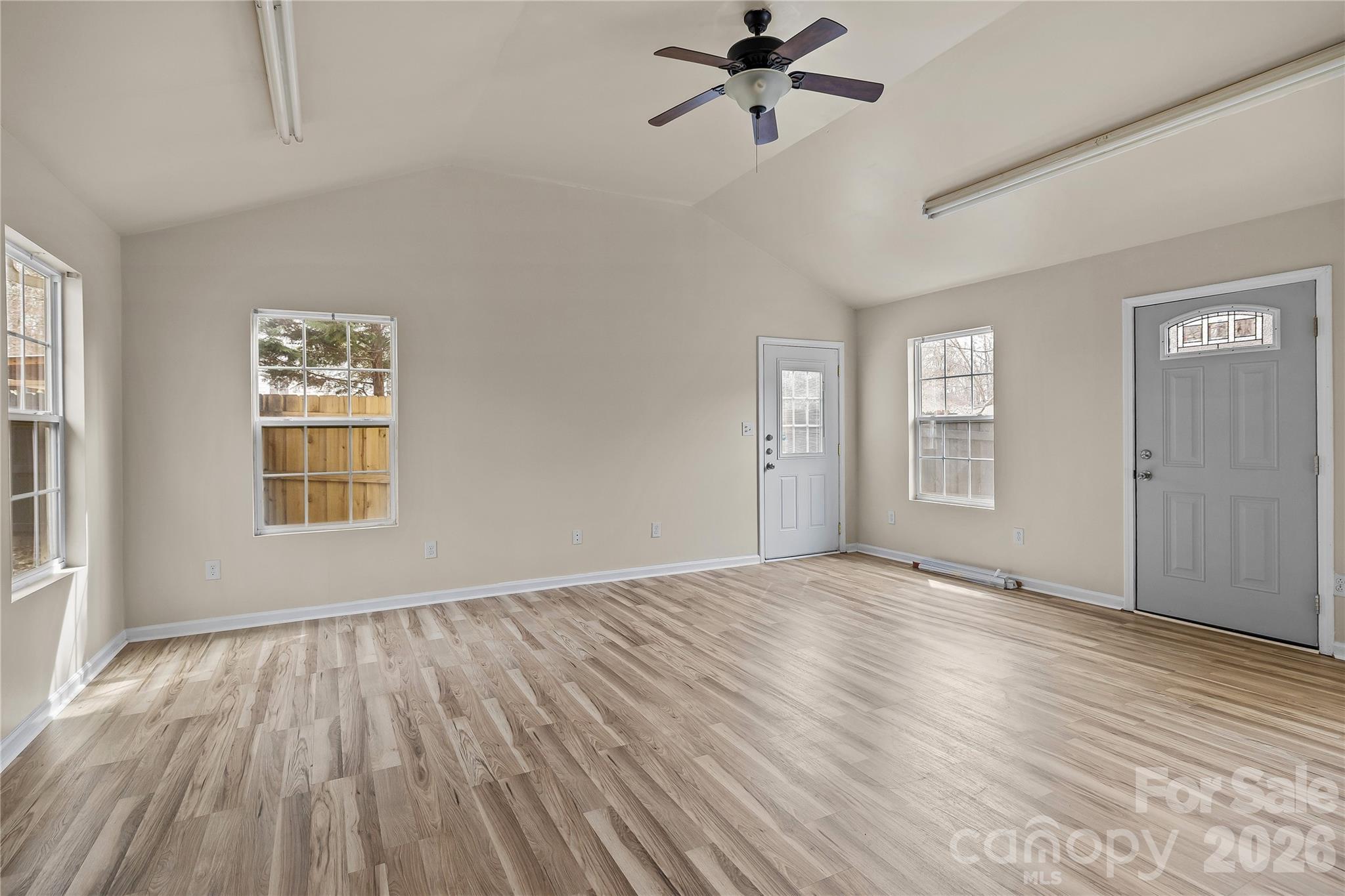 5106 Twin Cedars Drive — Monroe