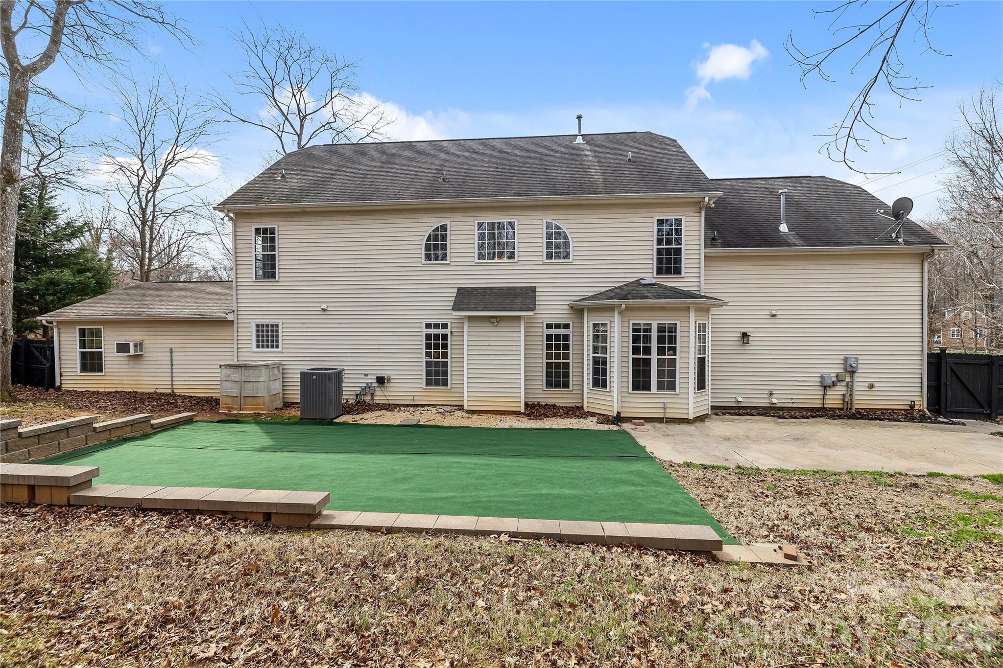 5106 Twin Cedars Drive — Monroe