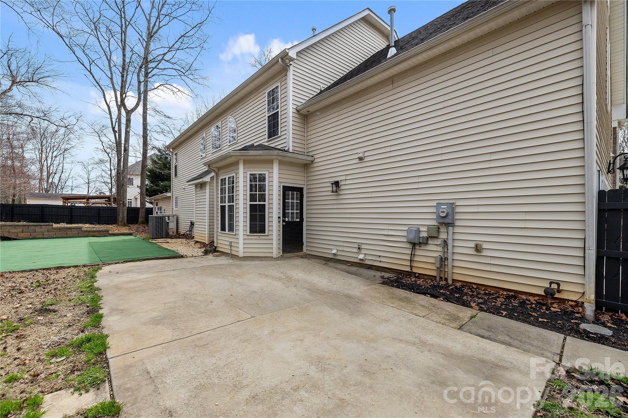 5106 Twin Cedars Drive — Monroe