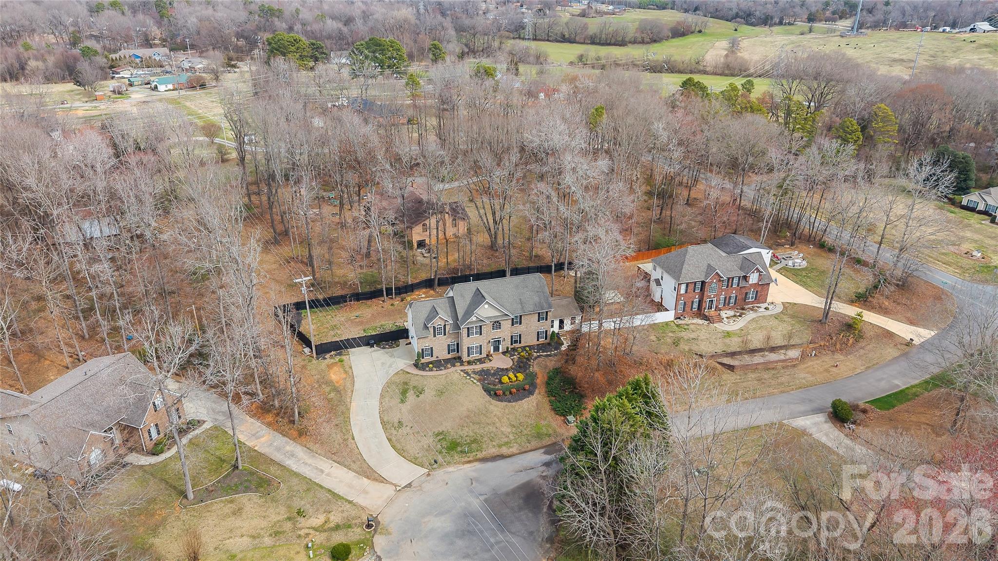 5106 Twin Cedars Drive — Monroe