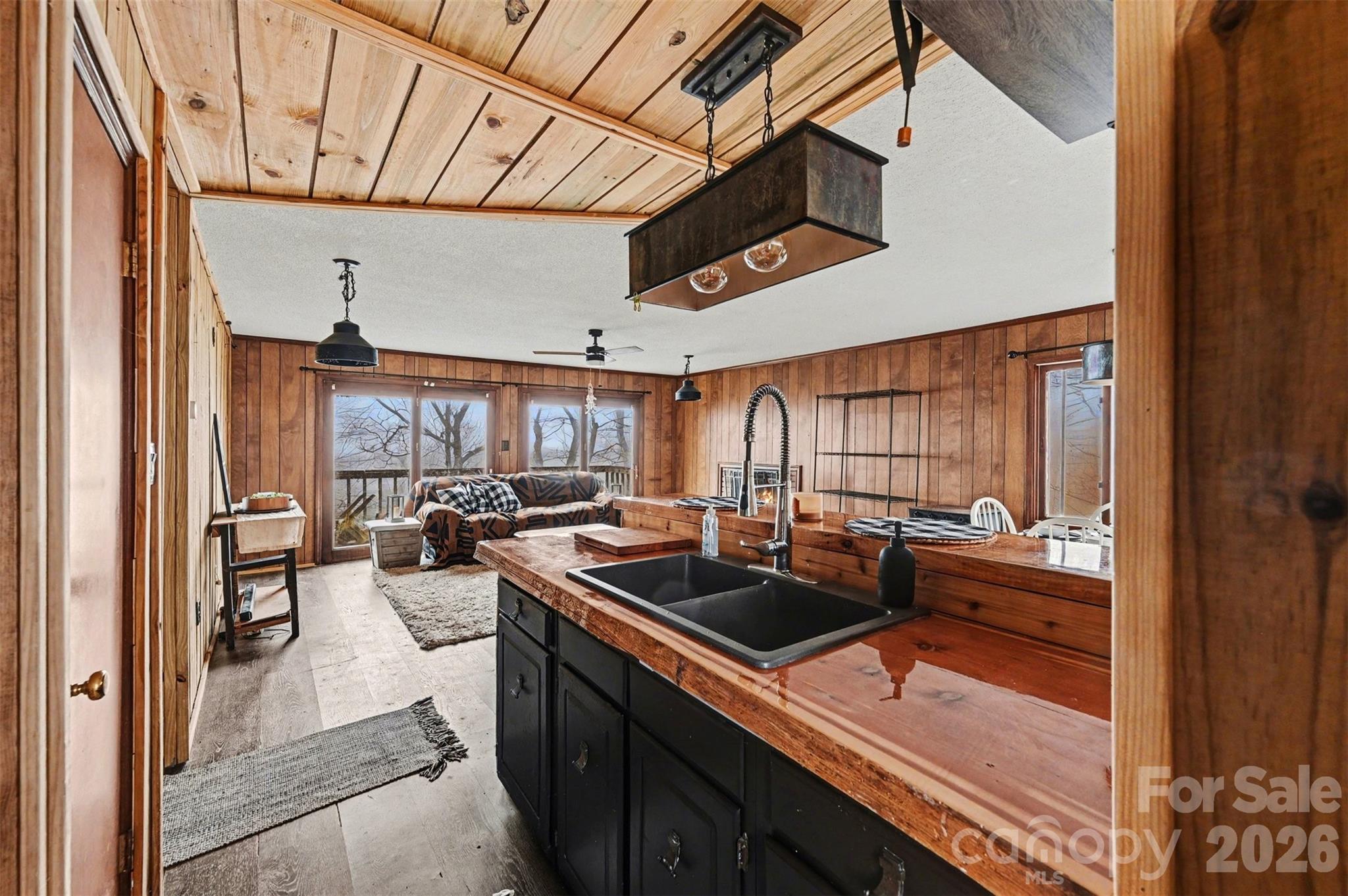 5495 Pine Ridge Drive — Connelly Springs