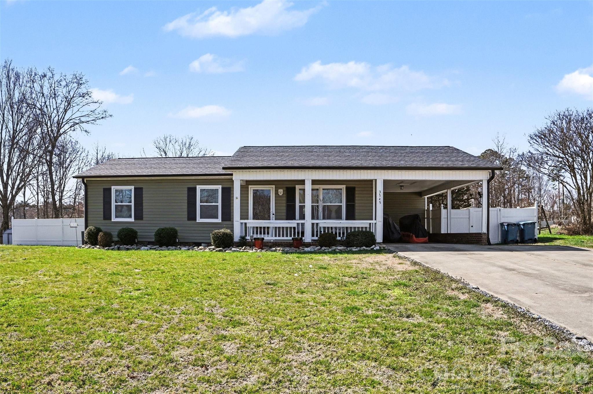 3545 Yorkland Drive — Hickory