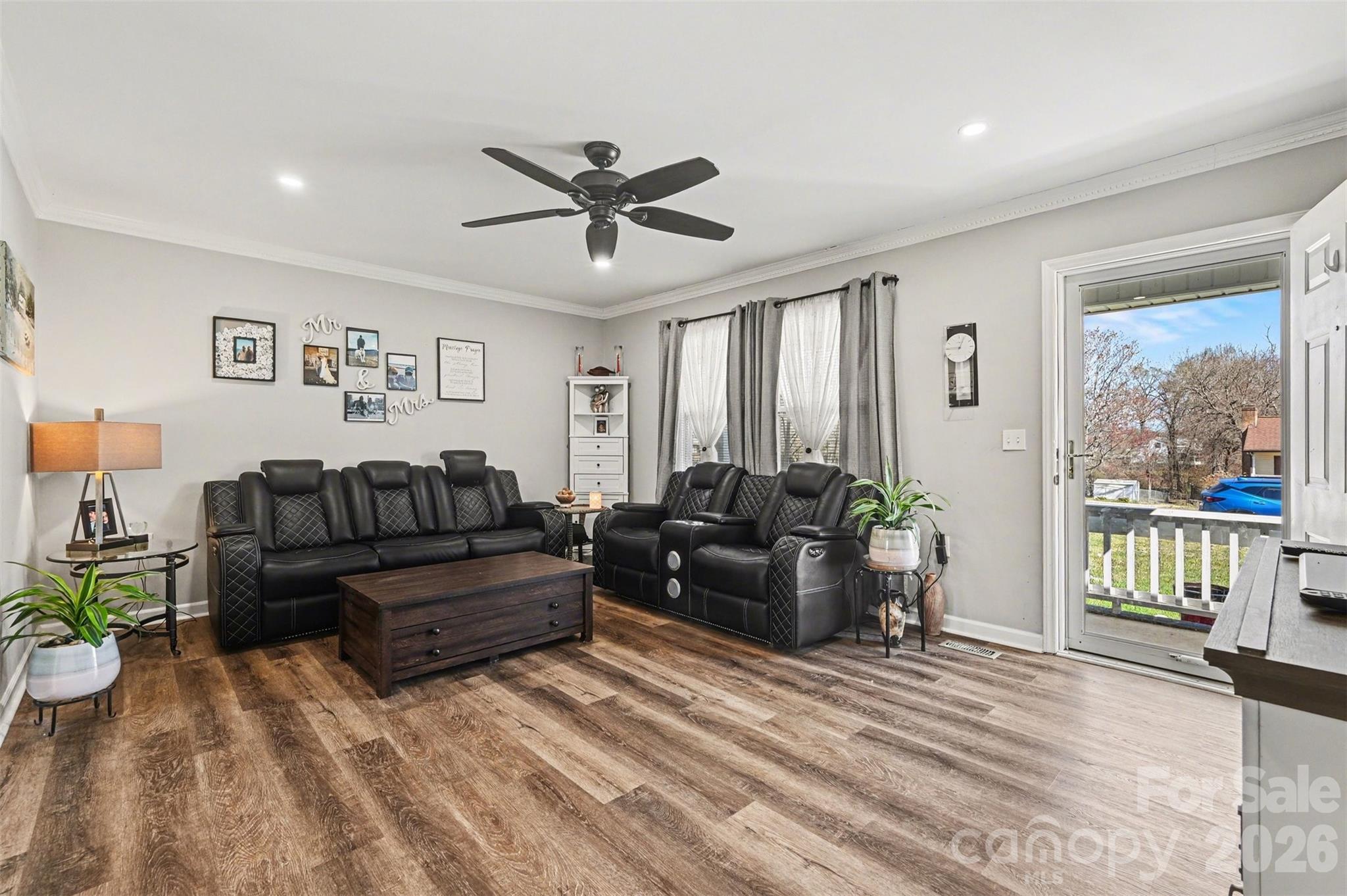 3545 Yorkland Drive — Hickory