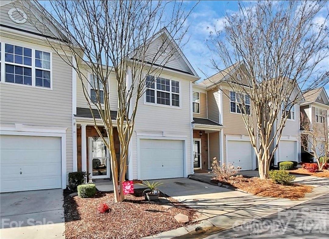 1506 Royal Auburn Avenue — Fort Mill