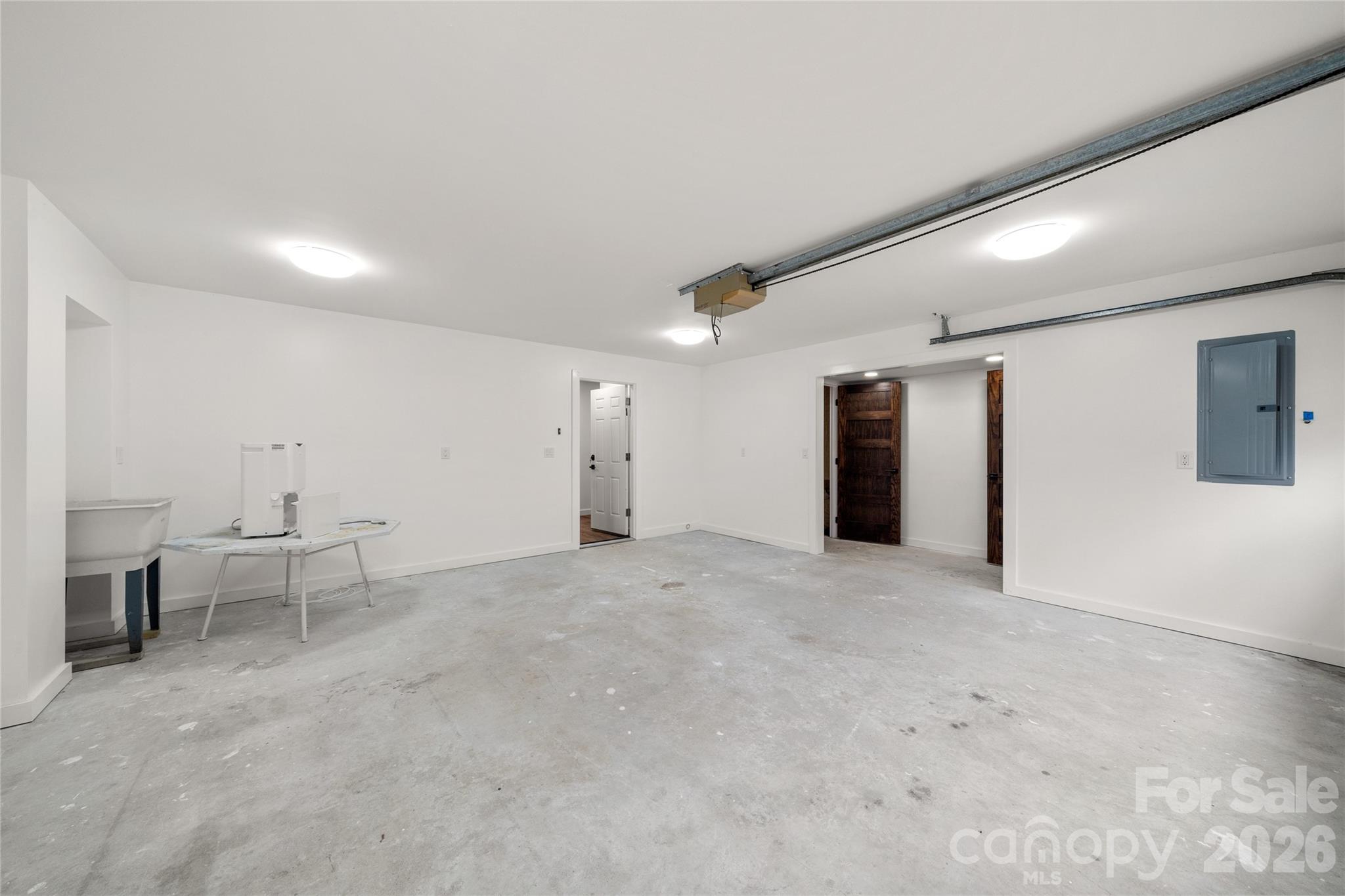 453 Friendly Acres Drive — Waynesville