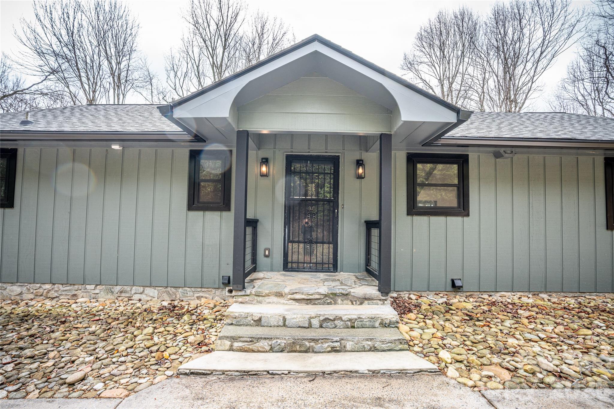 453 Friendly Acres Drive — Waynesville
