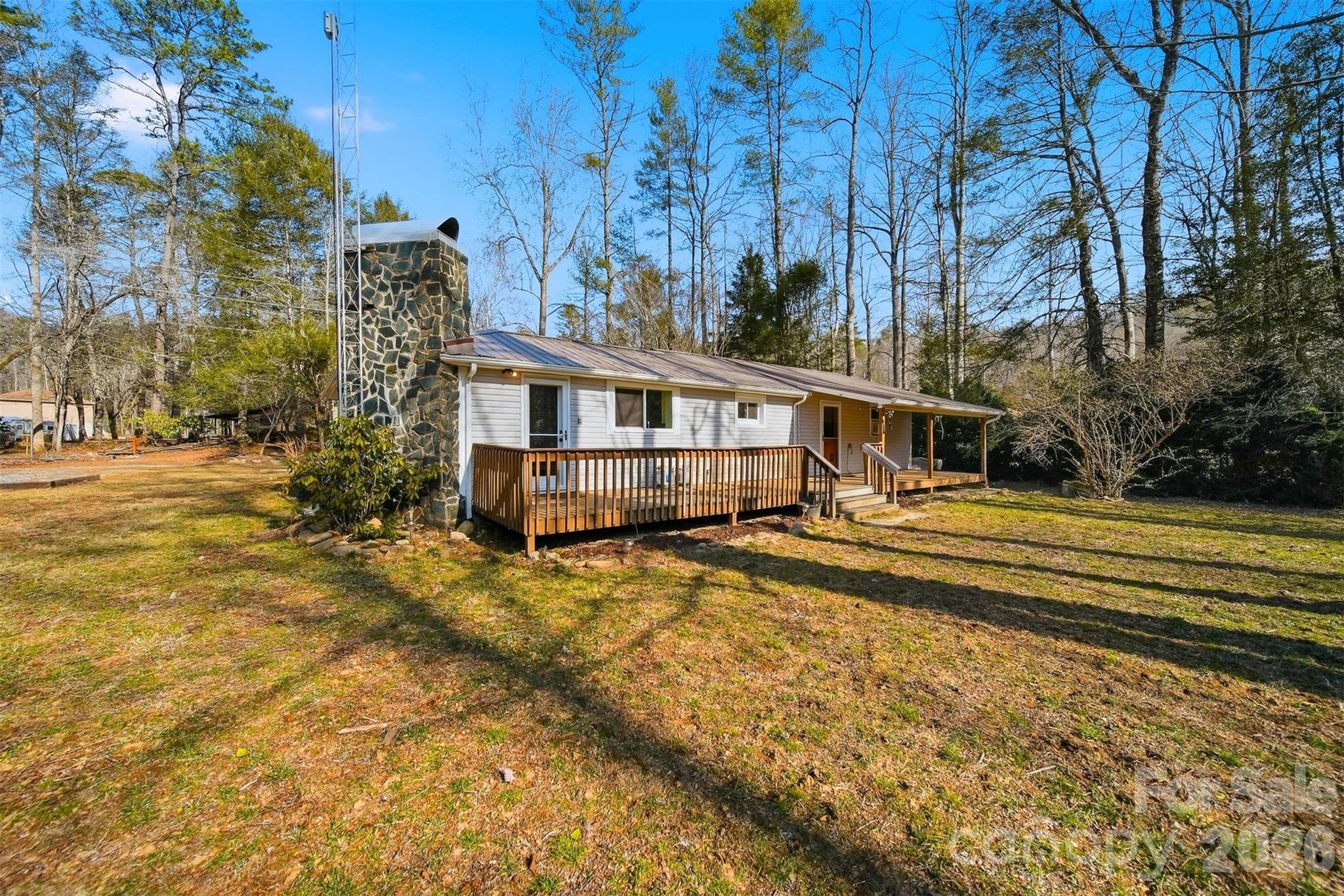 7495 Laurel Street — Collettsville