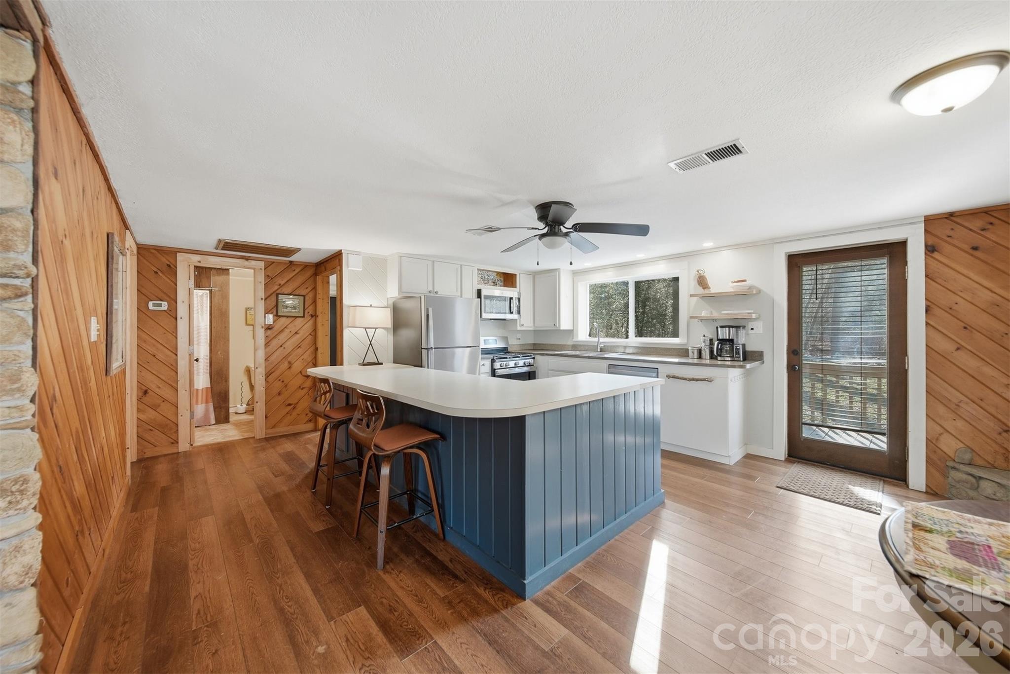 7495 Laurel Street — Collettsville