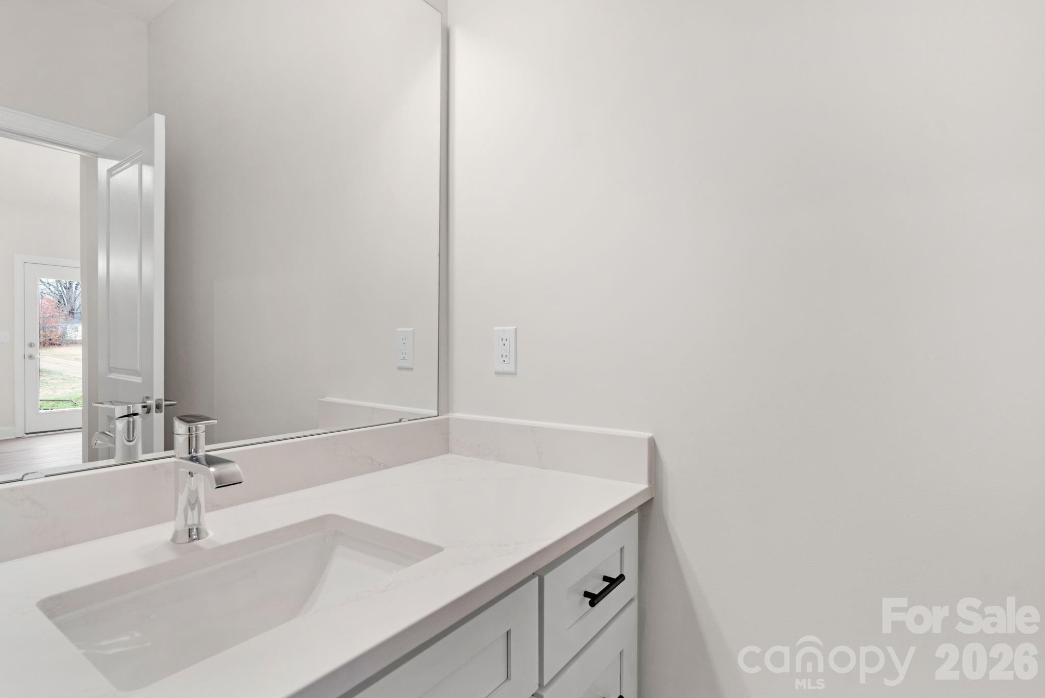 1107 Burke Street — Monroe