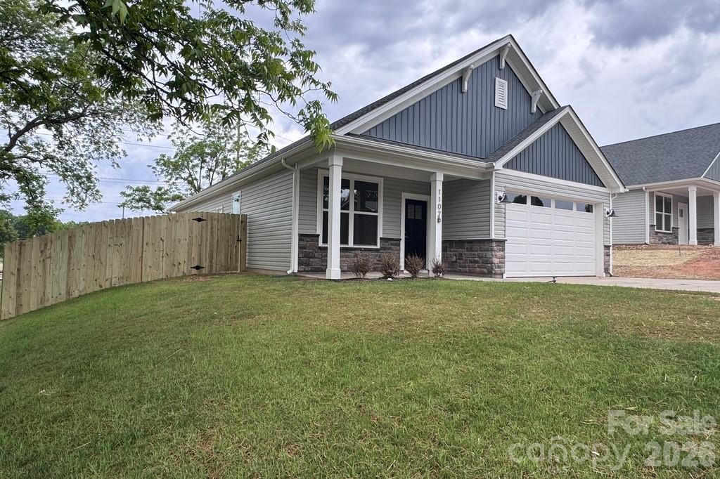 1107 Burke Street — Monroe