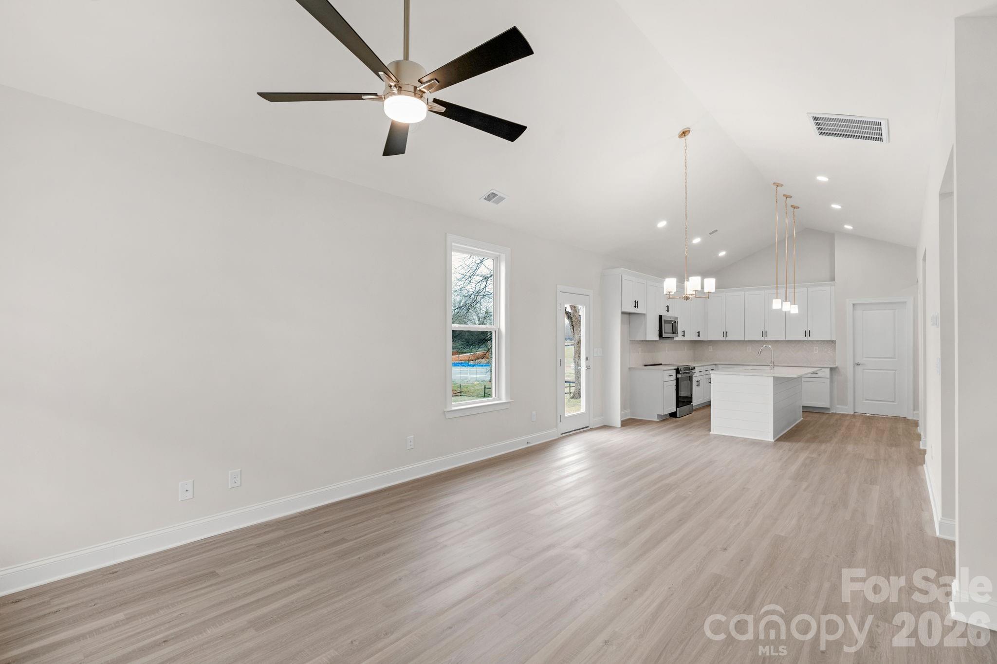 1107 Burke Street — Monroe