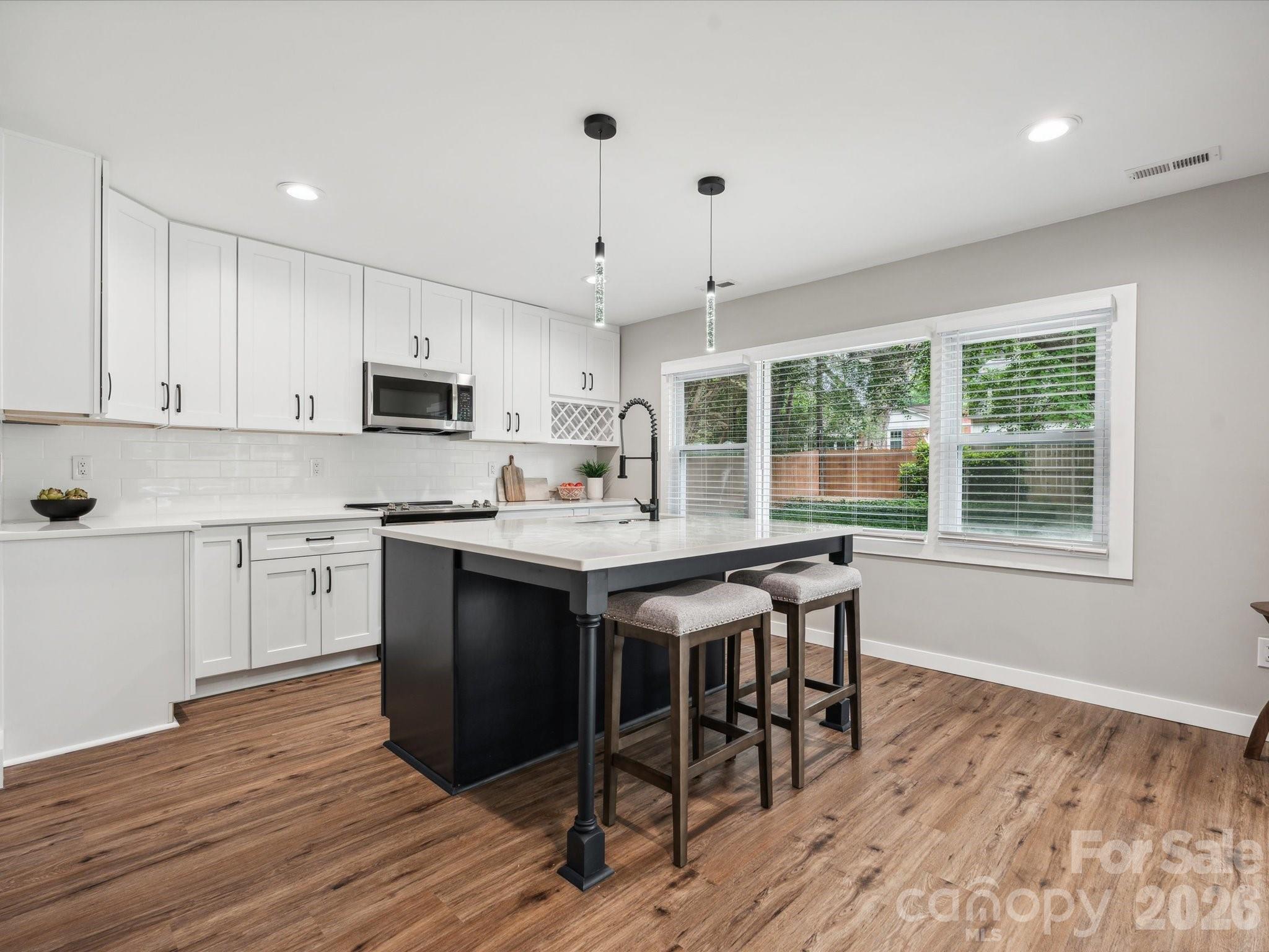 2000 Tyvola Road — Charlotte