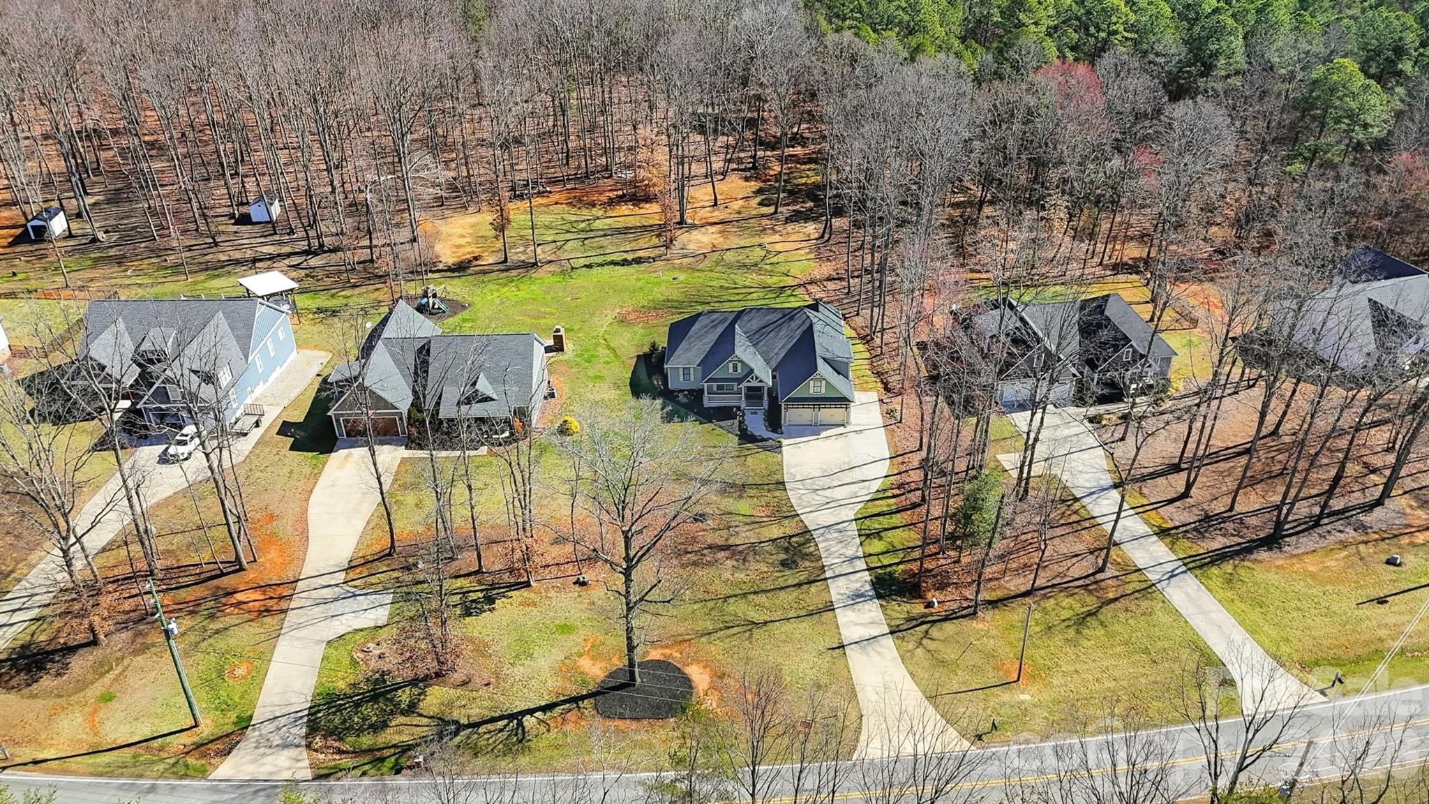 2586 Lee Lawing Road — Lincolnton