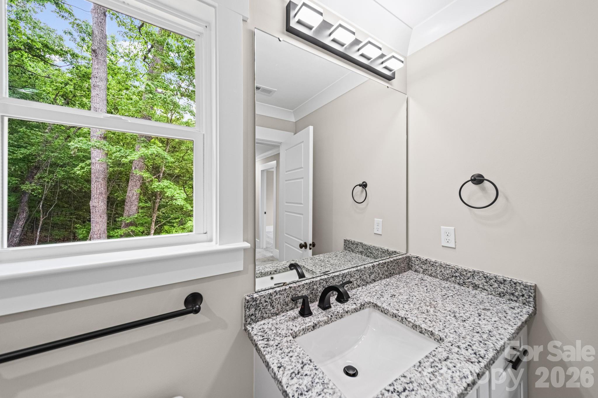 123 Tallassee Lane — New London
