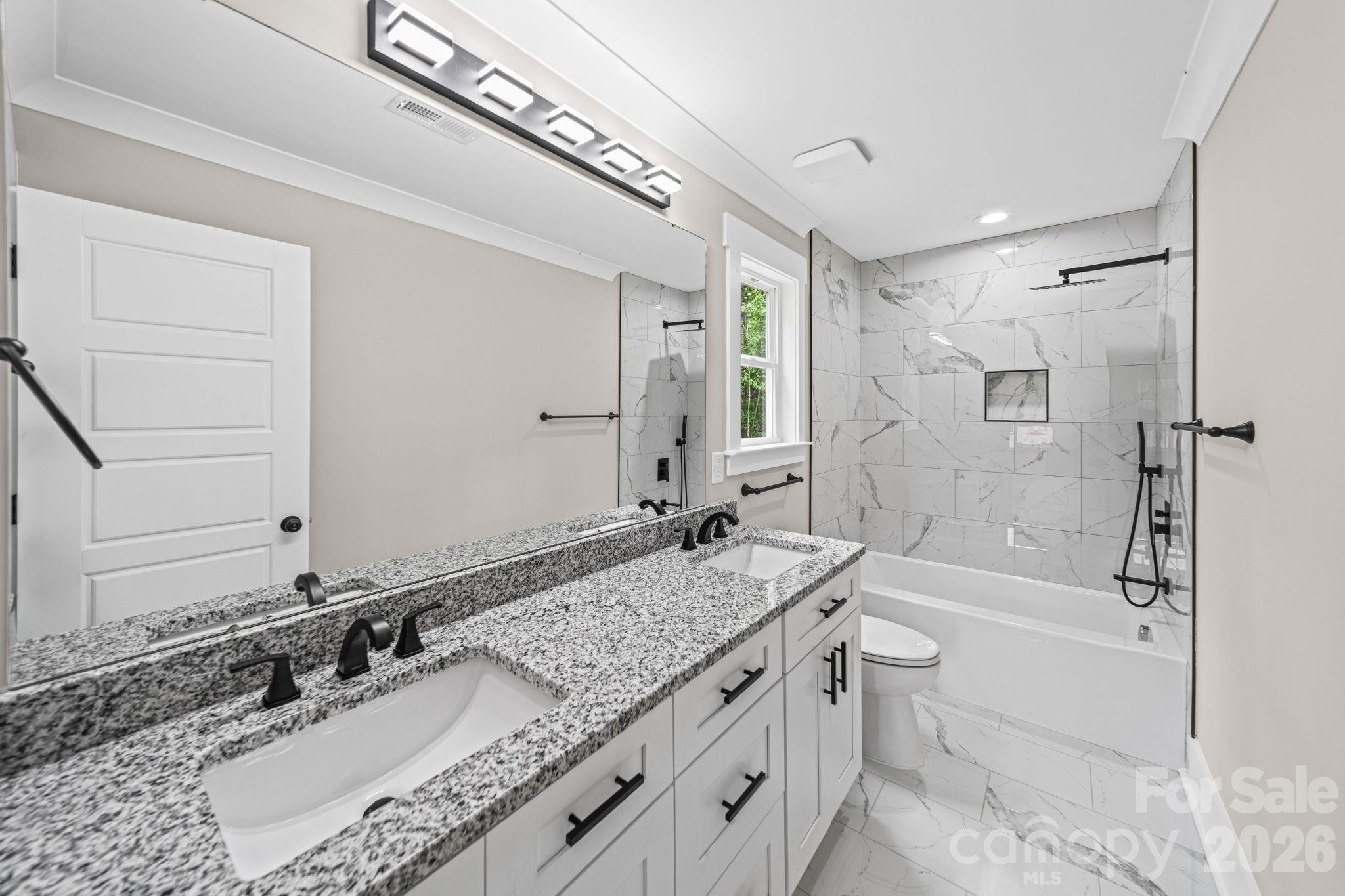 123 Tallassee Lane — New London