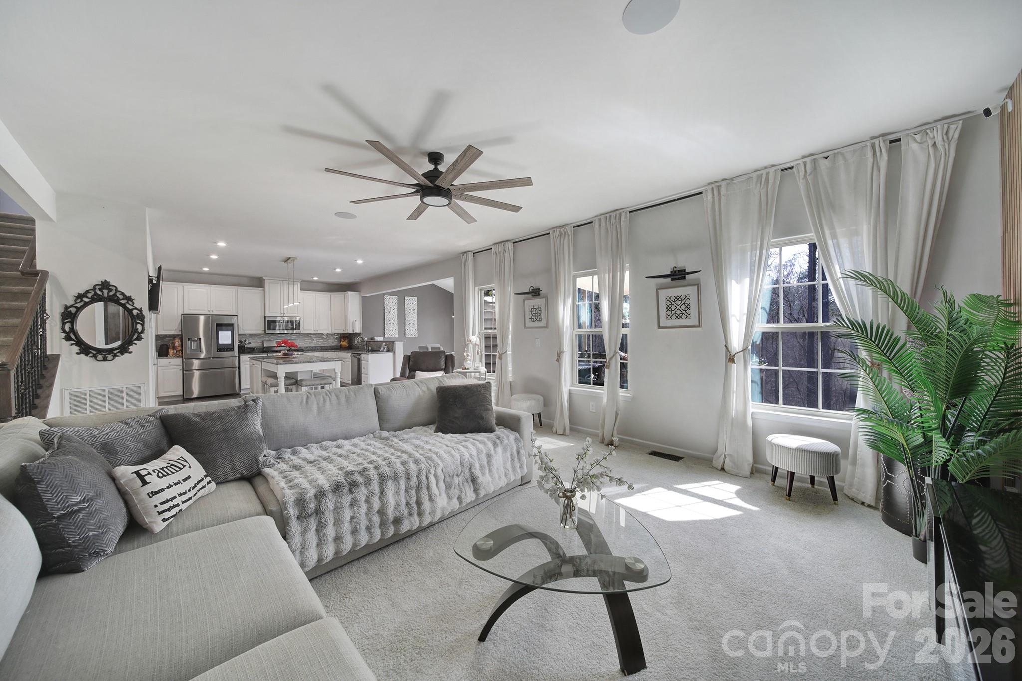 6710 Carradale Way — Charlotte