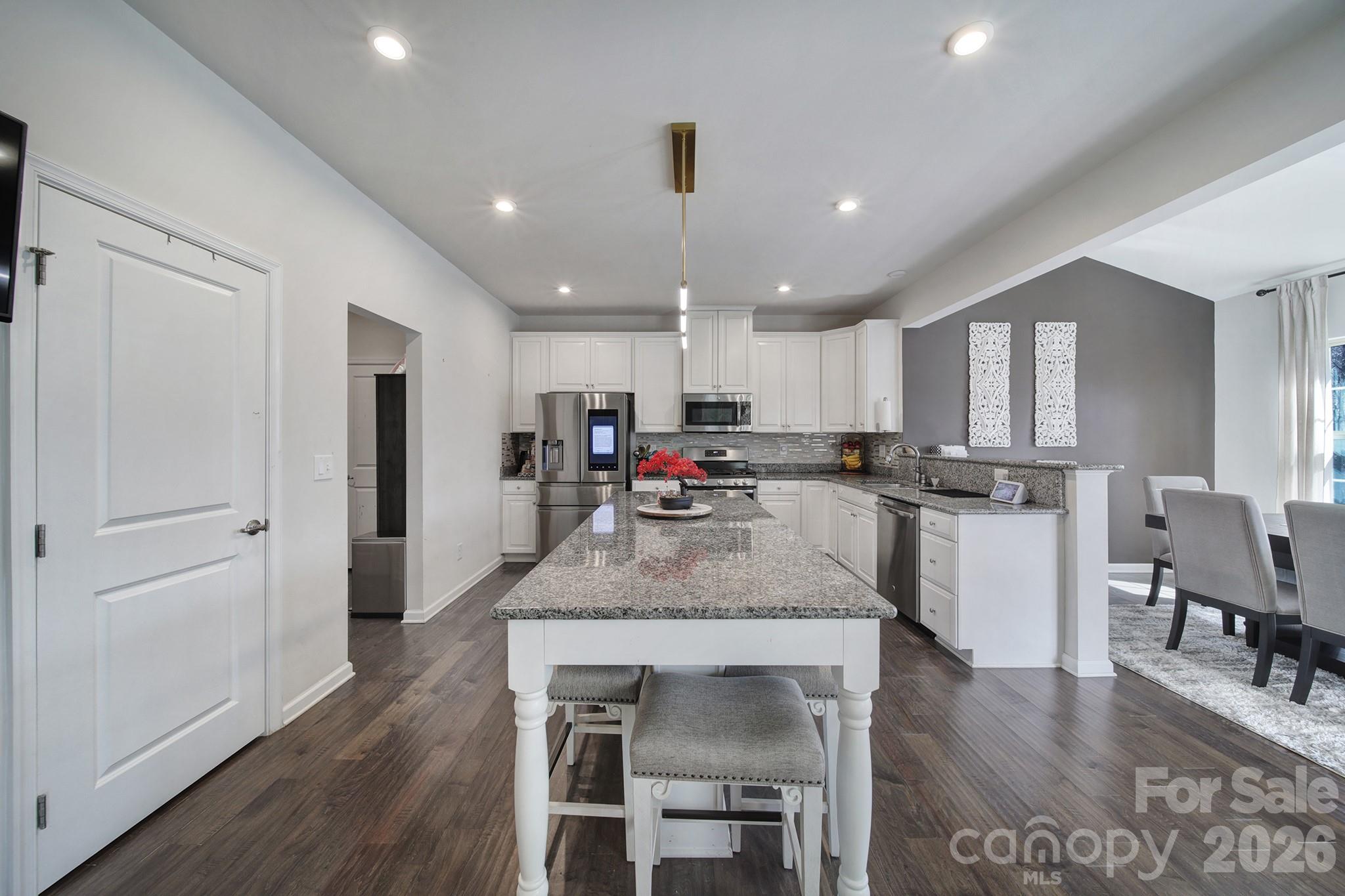 6710 Carradale Way — Charlotte