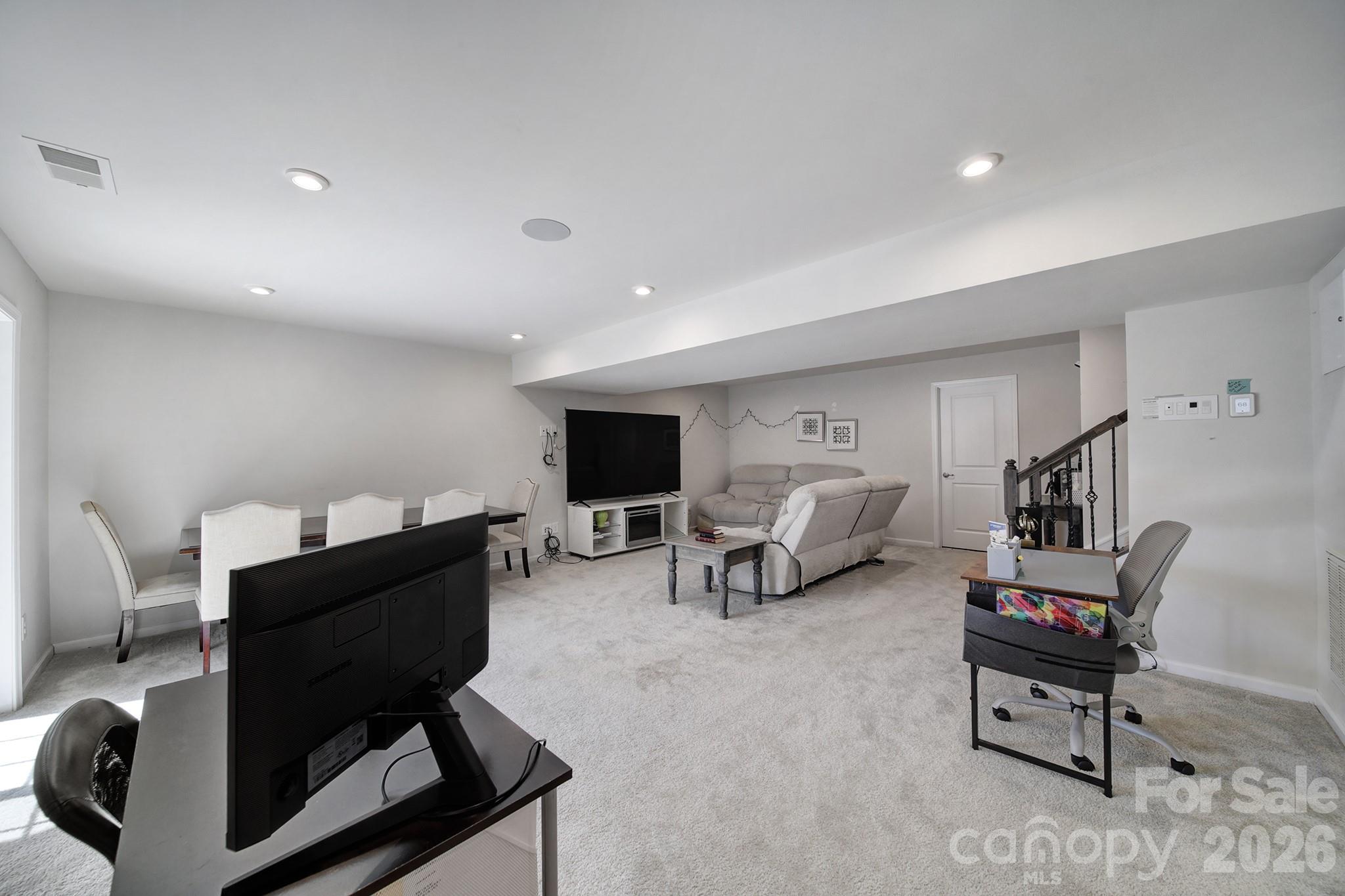 6710 Carradale Way — Charlotte