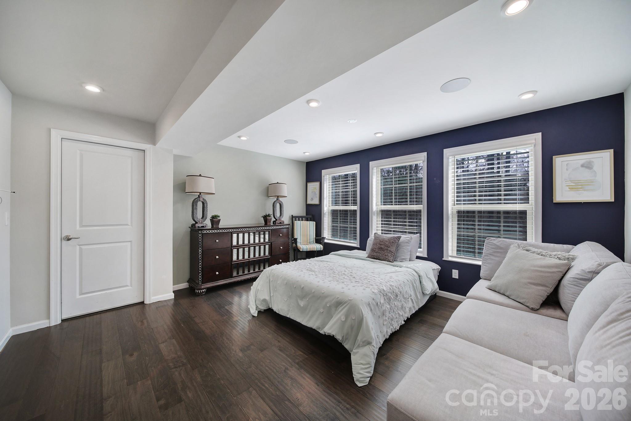 6710 Carradale Way — Charlotte