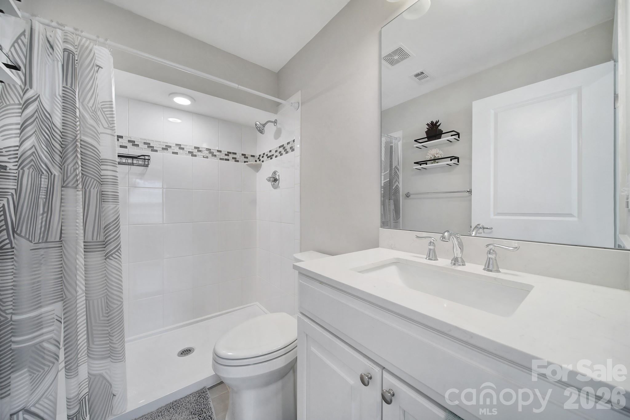 6710 Carradale Way — Charlotte