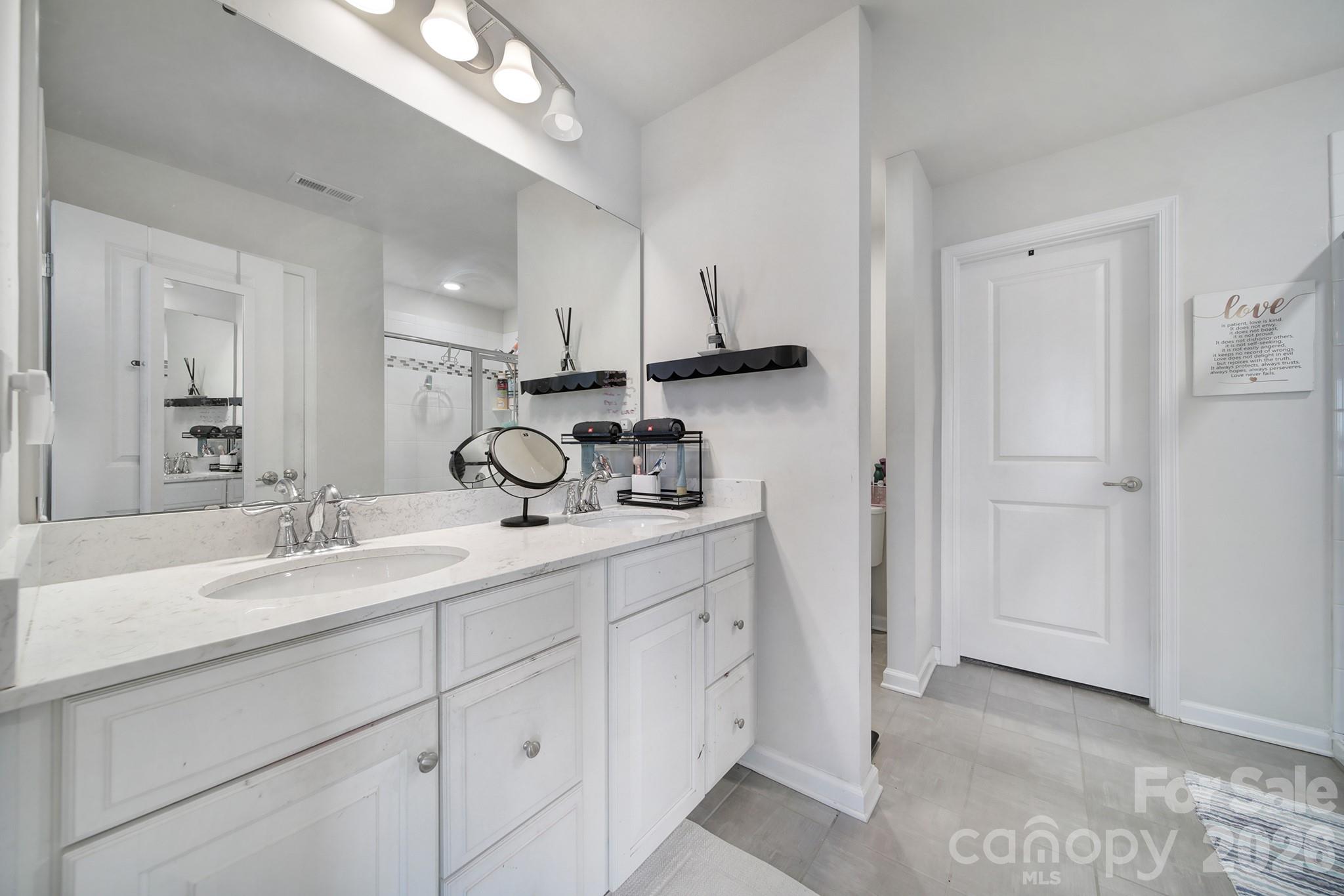 6710 Carradale Way — Charlotte