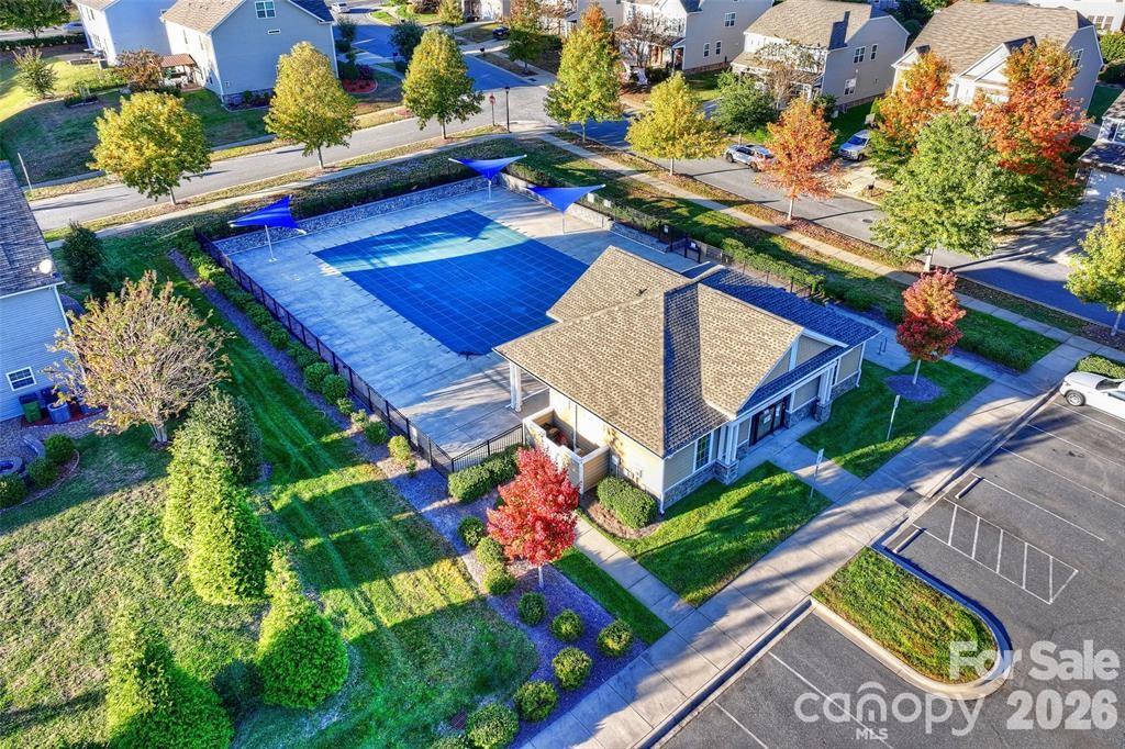 6710 Carradale Way — Charlotte