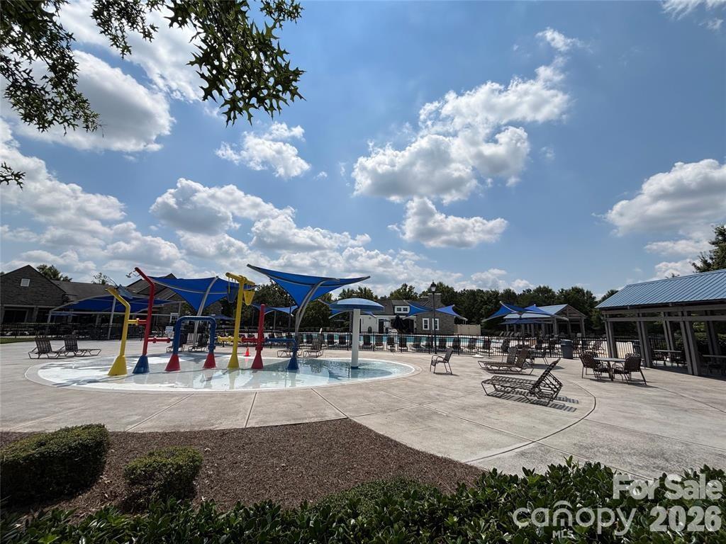 6710 Carradale Way — Charlotte