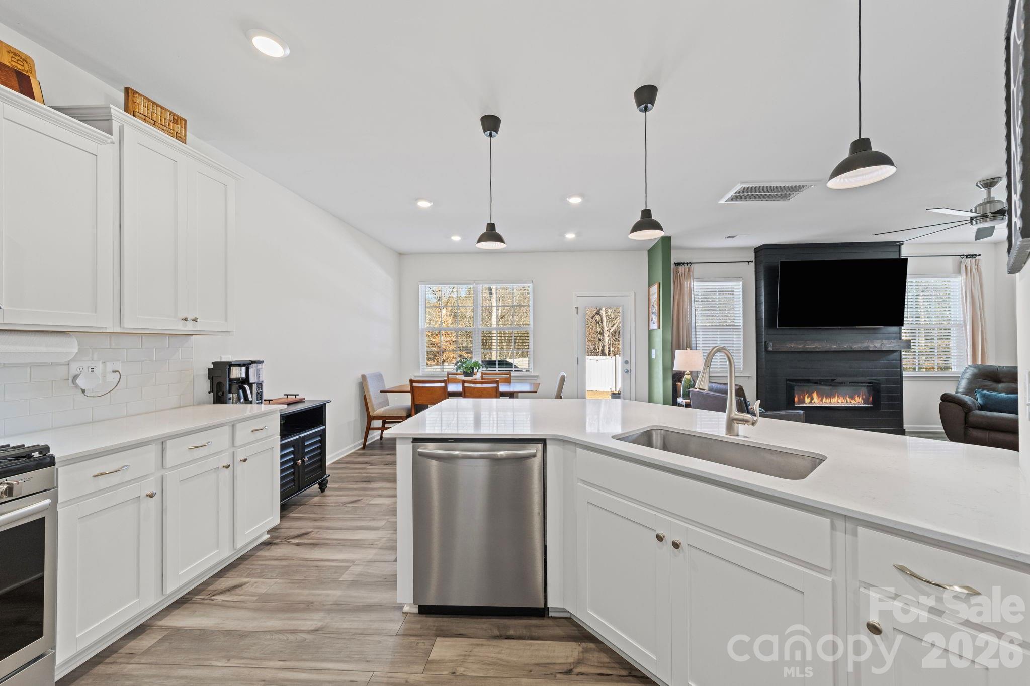 5843 Soft Shell Drive — Lancaster