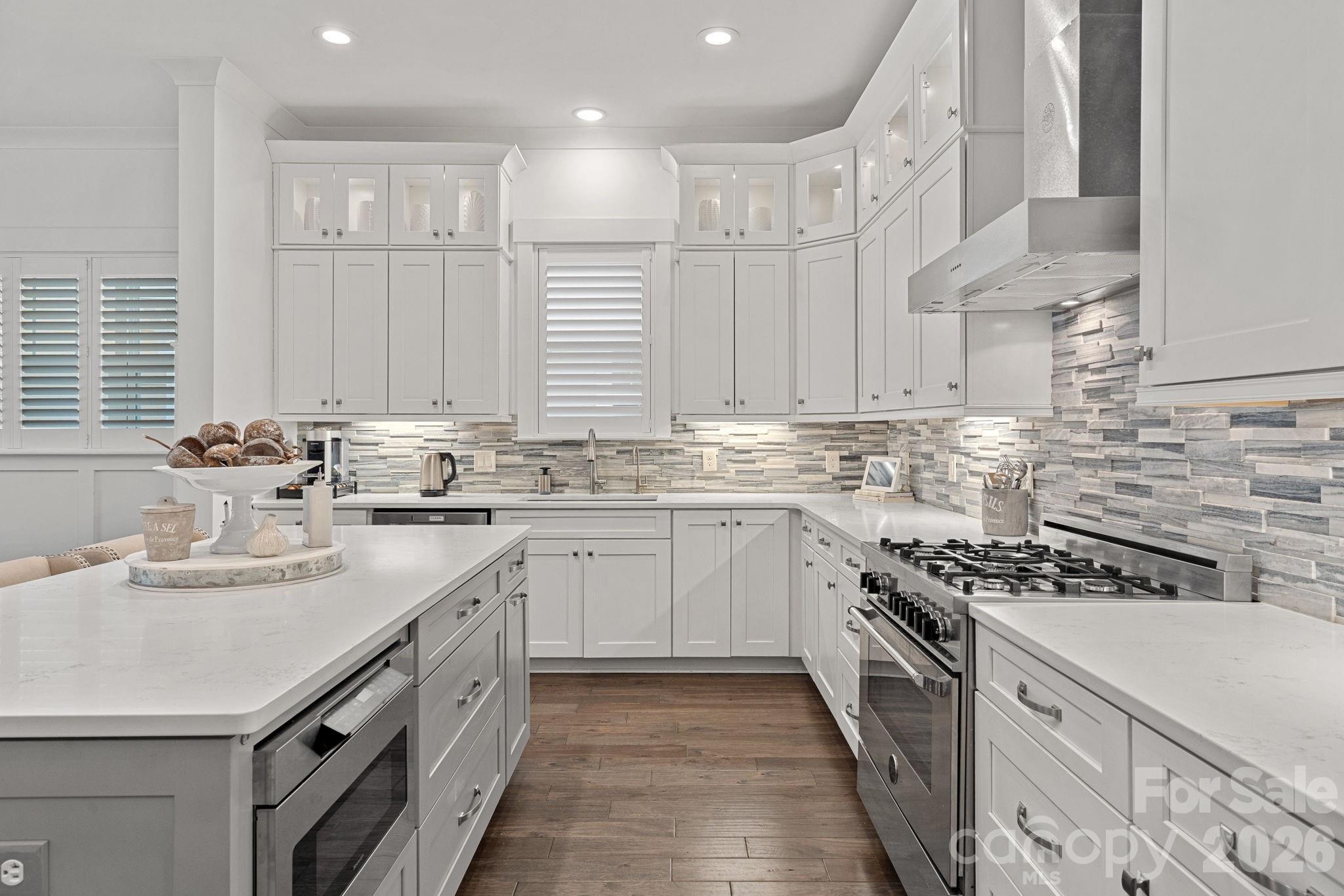 744 Amalfi Drive — Davidson