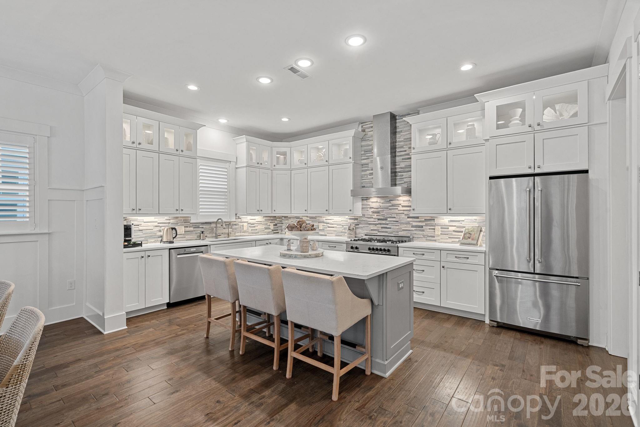 744 Amalfi Drive — Davidson