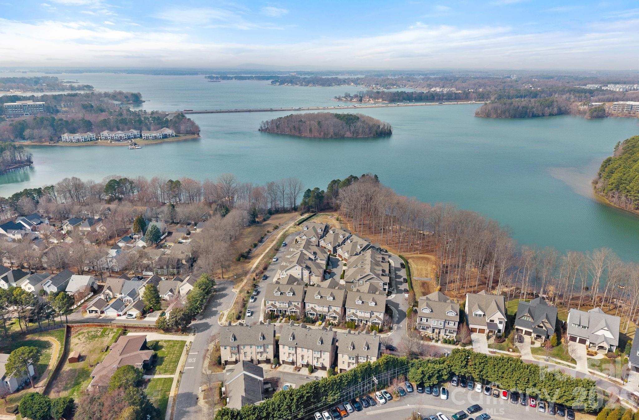 744 Amalfi Drive — Davidson