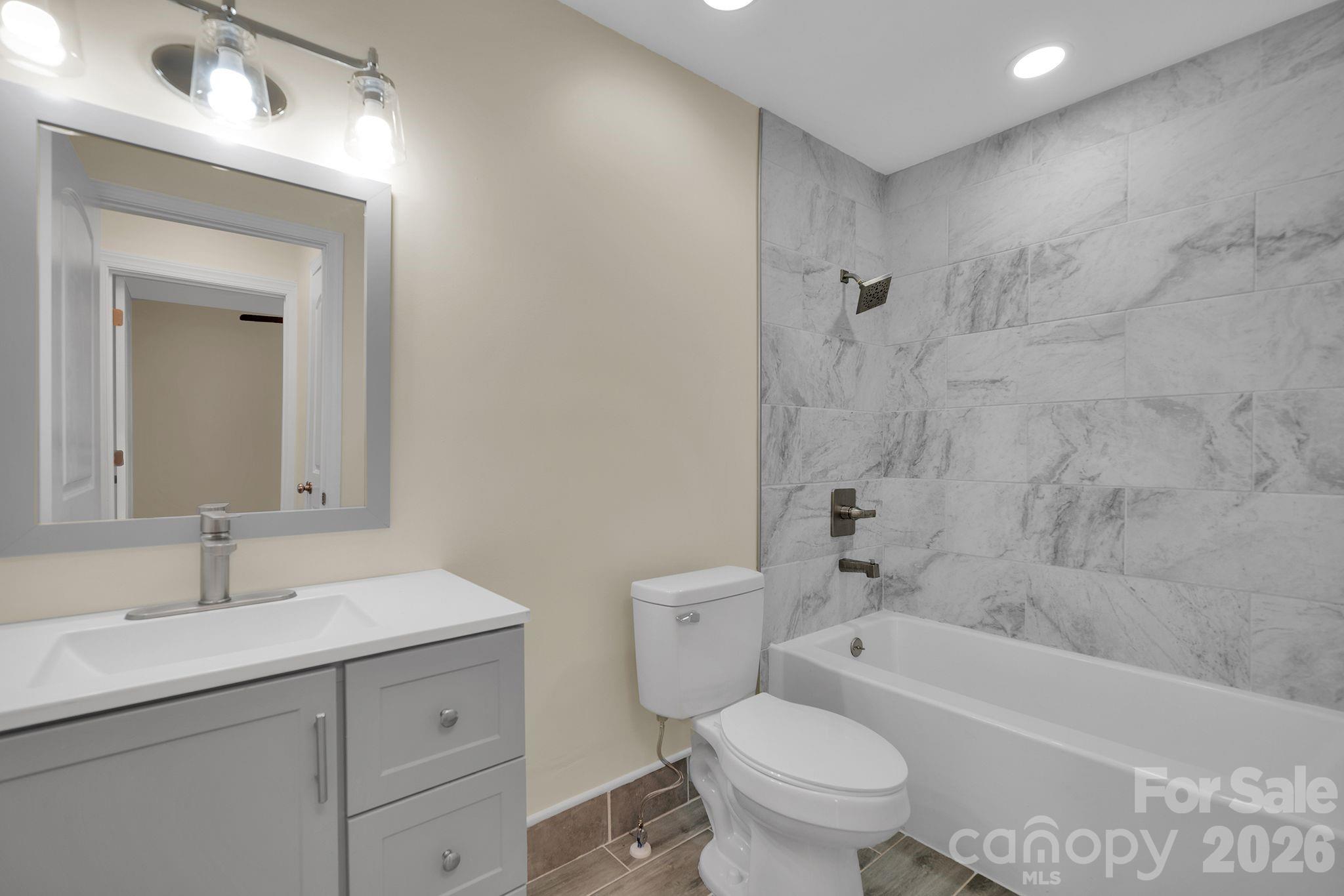 907 Carpenters Grove Church Road — Lawndale