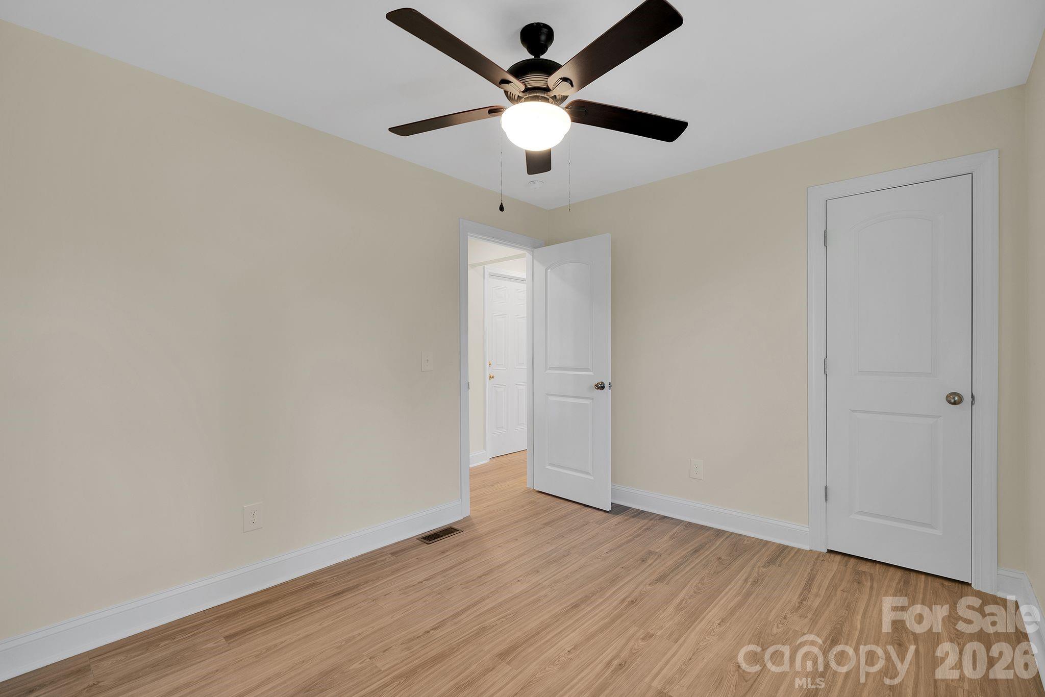 907 Carpenters Grove Church Road — Lawndale