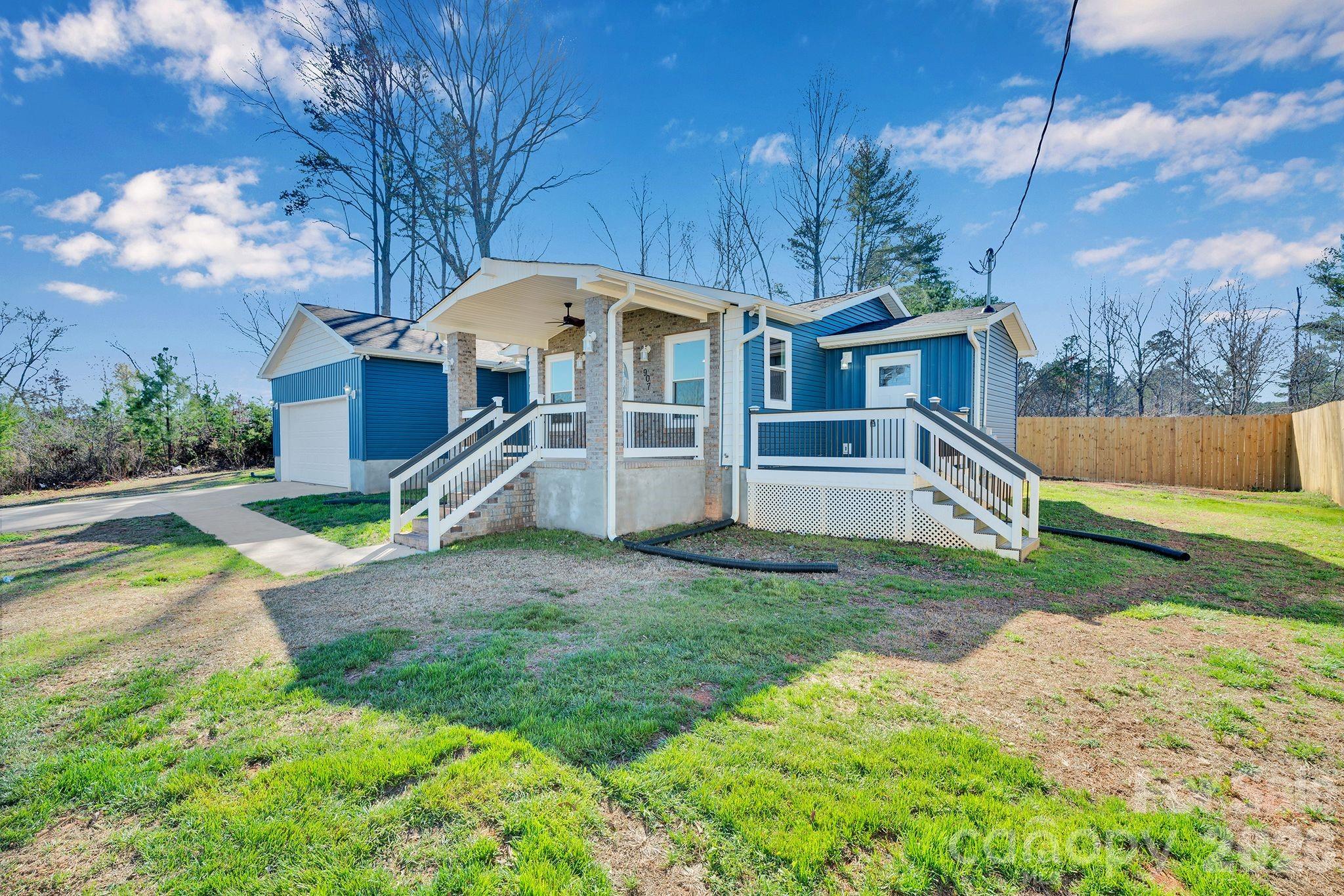 907 Carpenters Grove Church Road — Lawndale