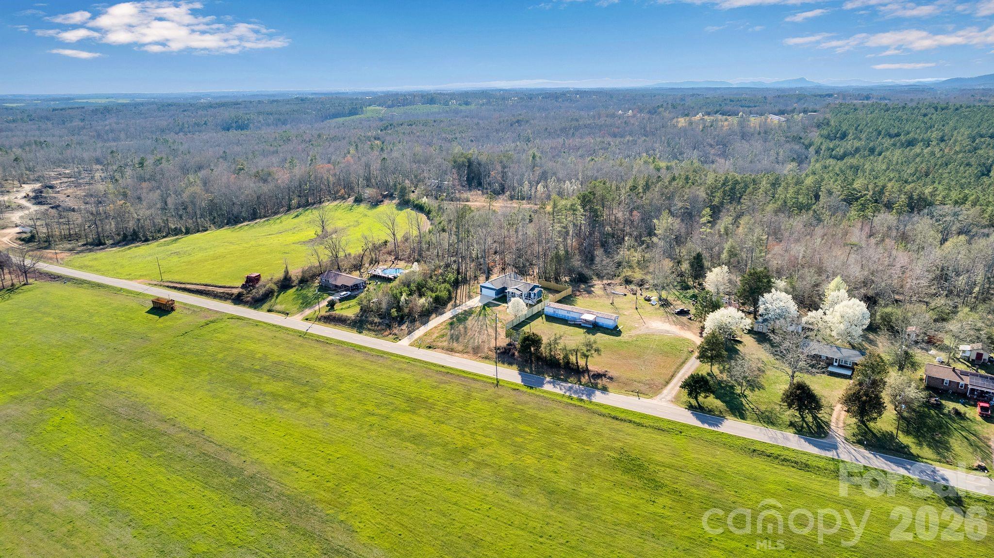 907 Carpenters Grove Church Road — Lawndale