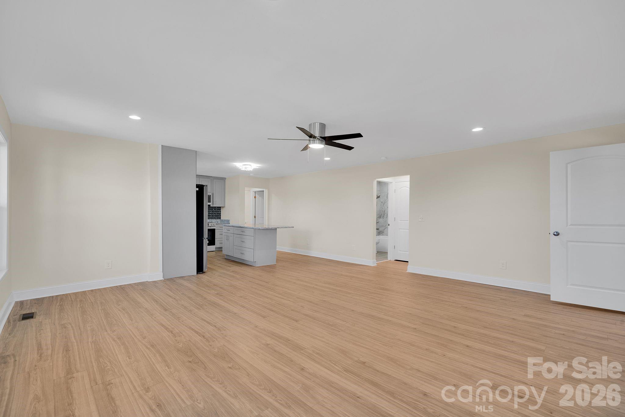 907 Carpenters Grove Church Road — Lawndale