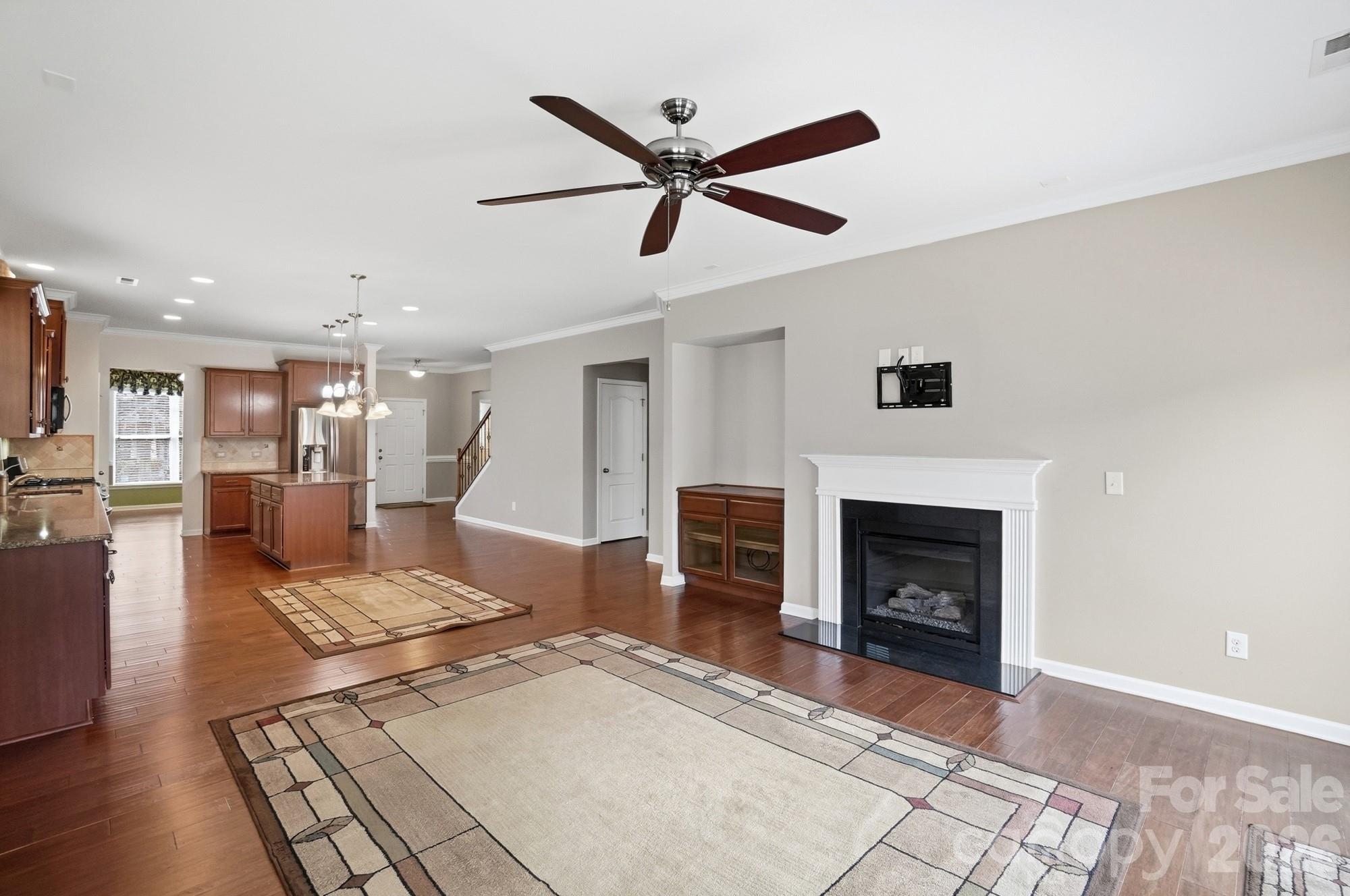 14413 Old Dobbin Drive — Huntersville