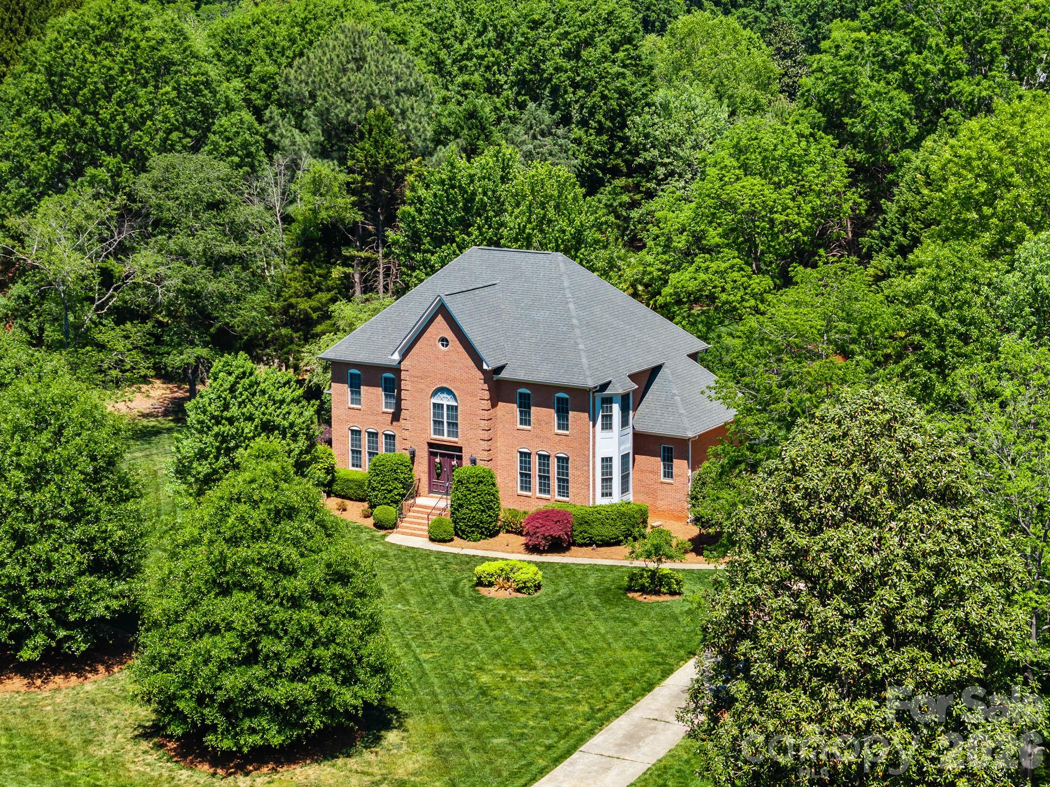 6119 Highview Road — Matthews