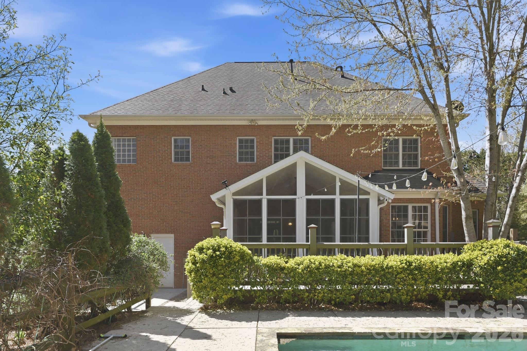 6119 Highview Road — Matthews