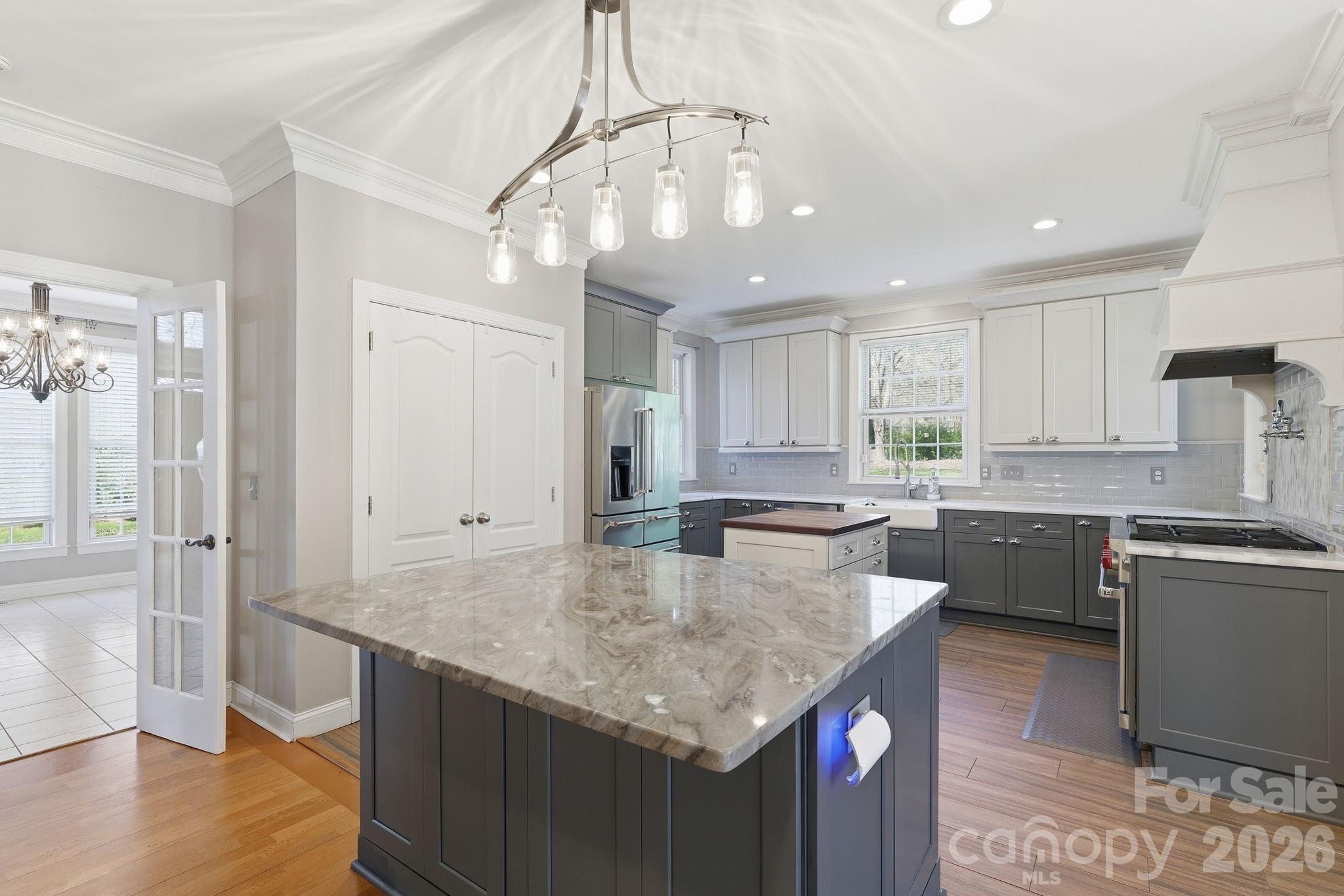 6119 Highview Road — Matthews