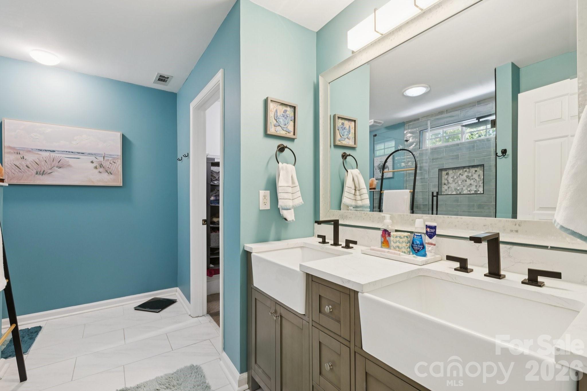 6037 Queens Walk Court — Fort Mill