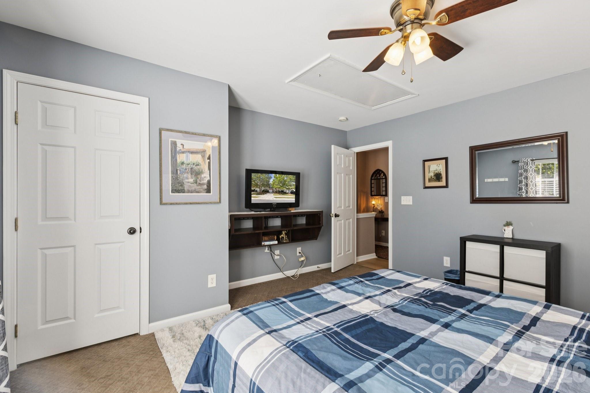 6037 Queens Walk Court — Fort Mill
