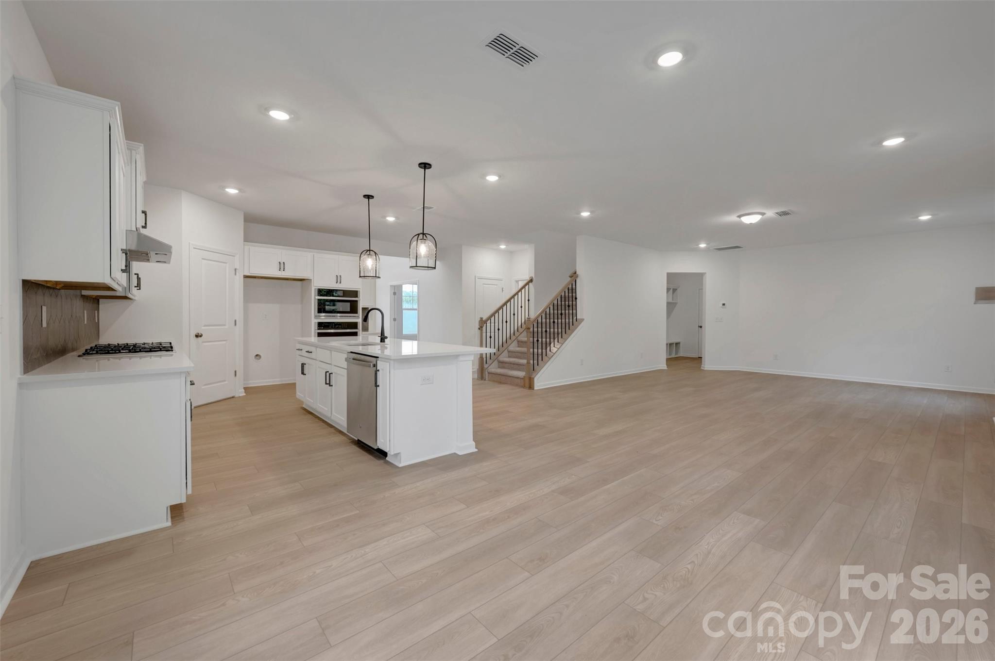 205 Amber Glen Drive — Locust